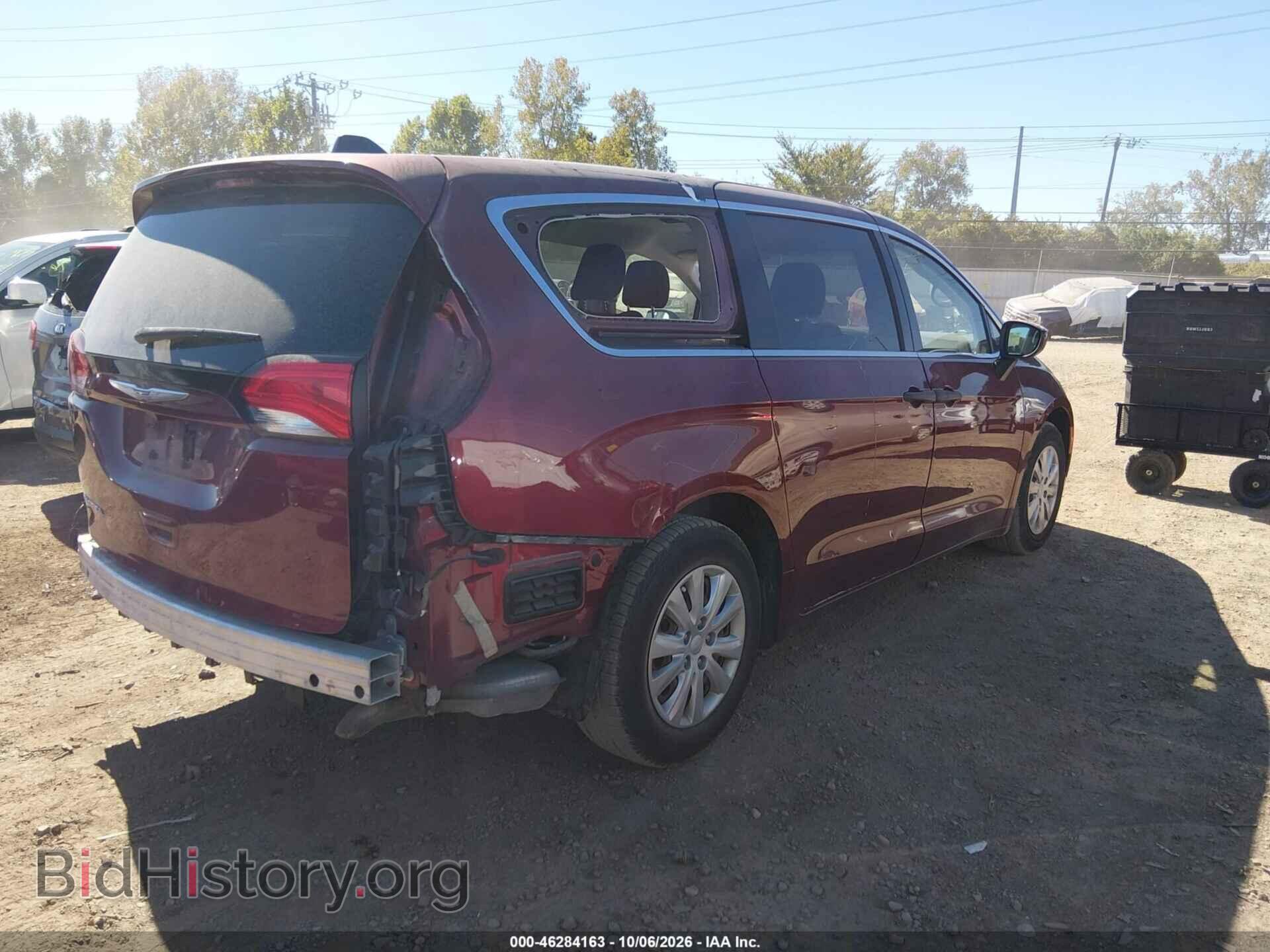 2018 CHRYSLER PACIFICA - VIN: 2C4RC1AG8JR237228 - Photo 4