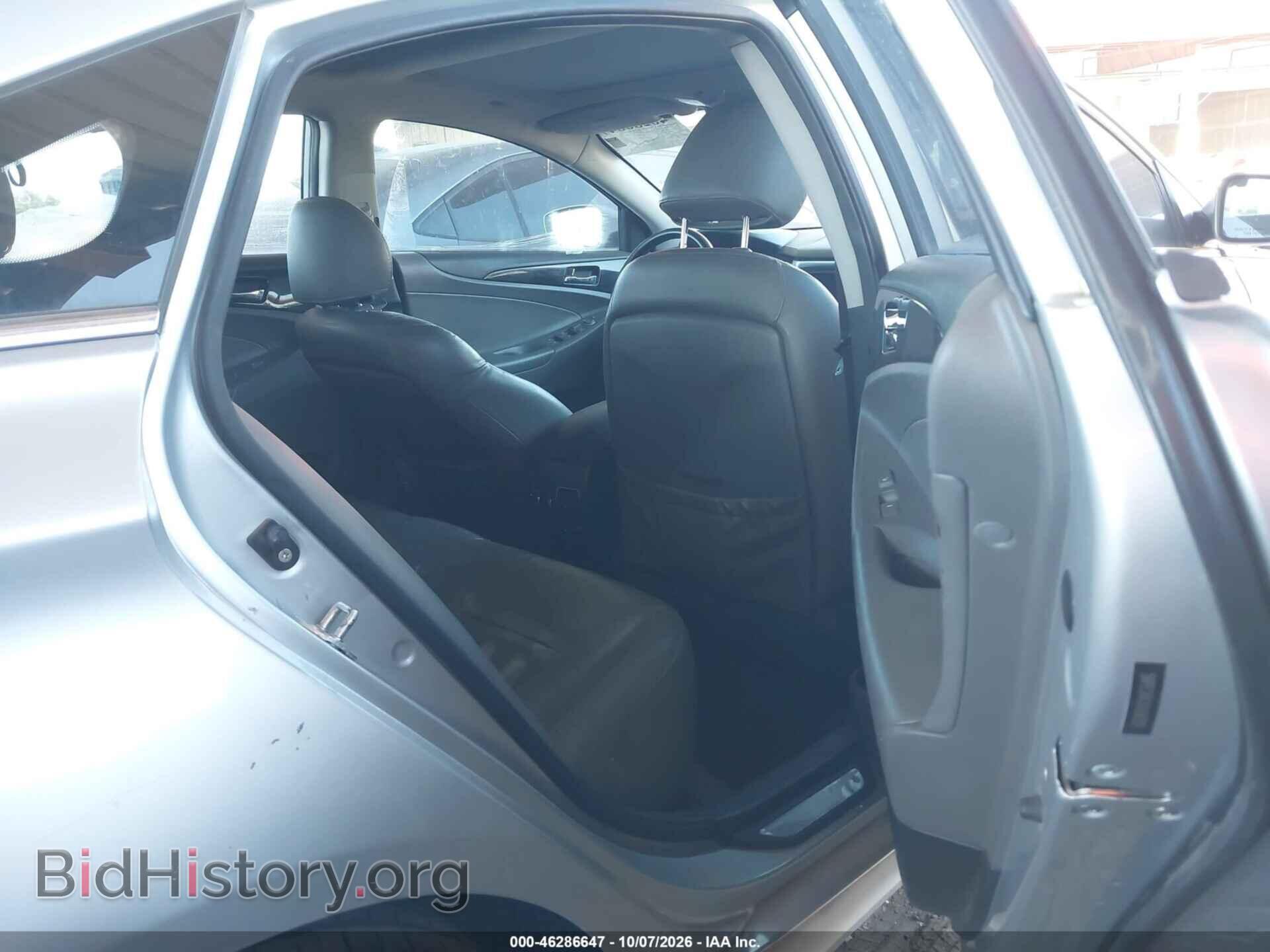 2012 HYUNDAI SONATA - VIN: 5NPEC4ACXCH360297 - Фото 8