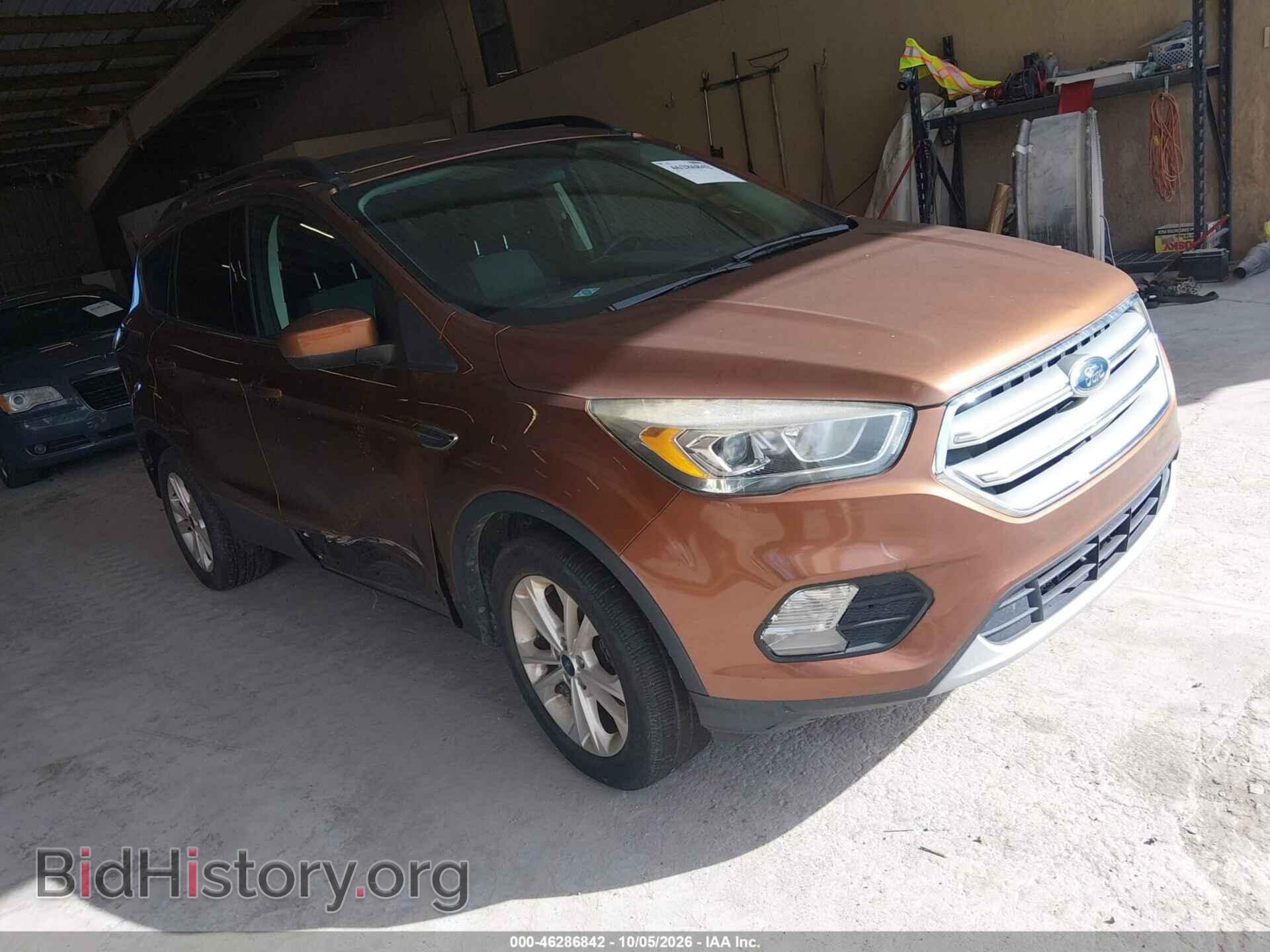 Фотография 1FMCU0GD0HUC53961 - FORD ESCAPE 2017