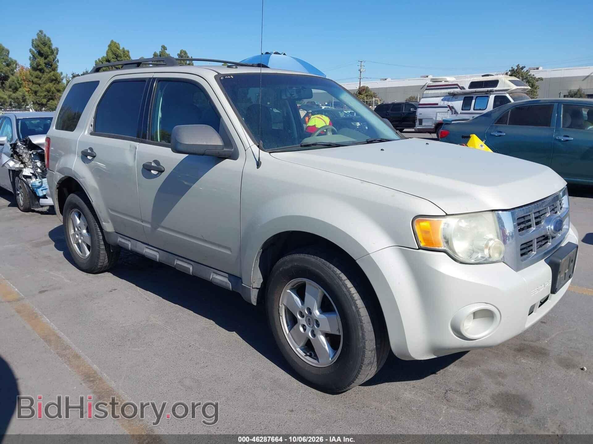 Photo 1FMCU03G79KA45153 - FORD ESCAPE 2009