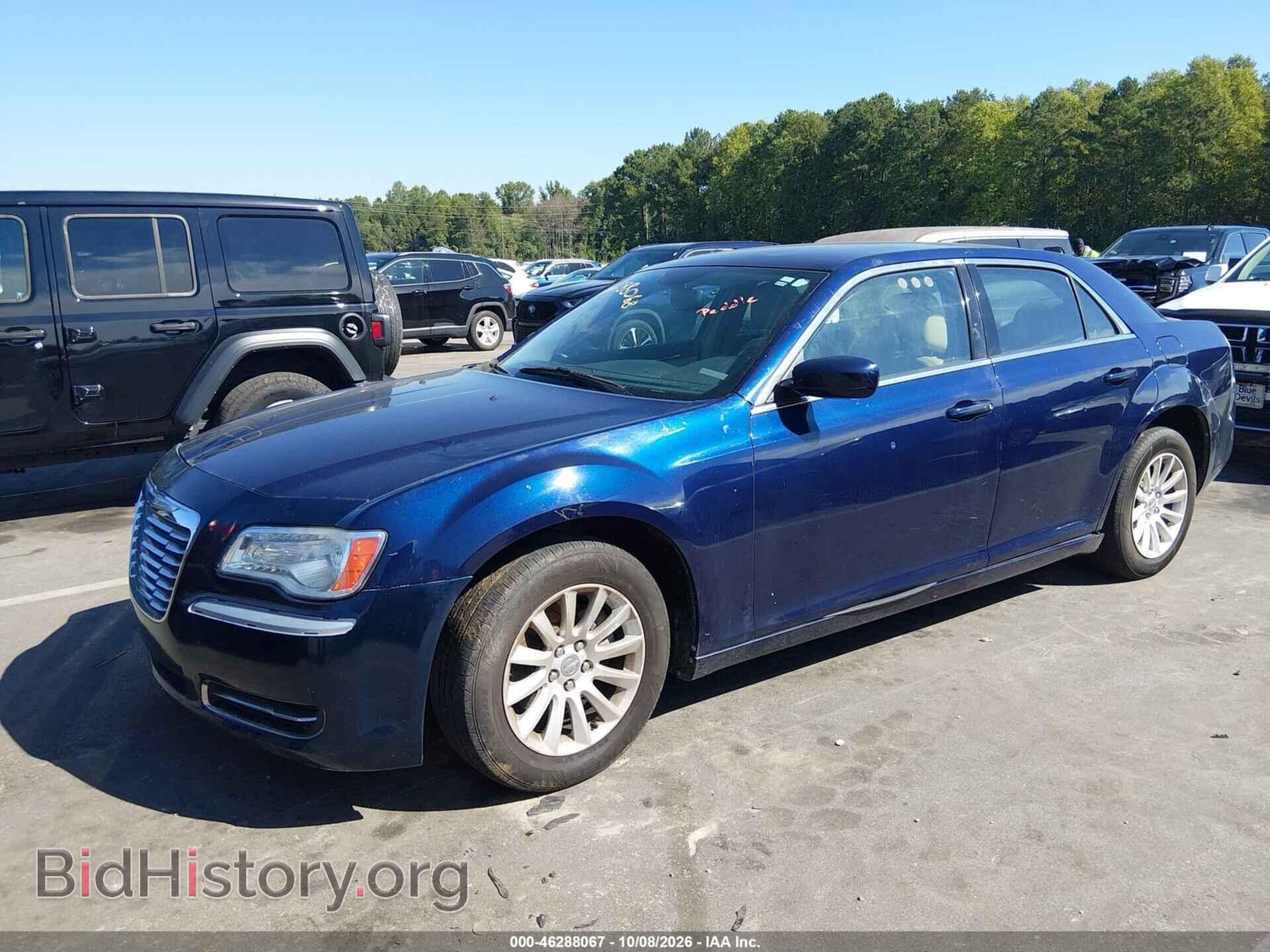 2014 CHRYSLER 300 - VIN: 2C3CCAAGXEH190046 - Photo 2