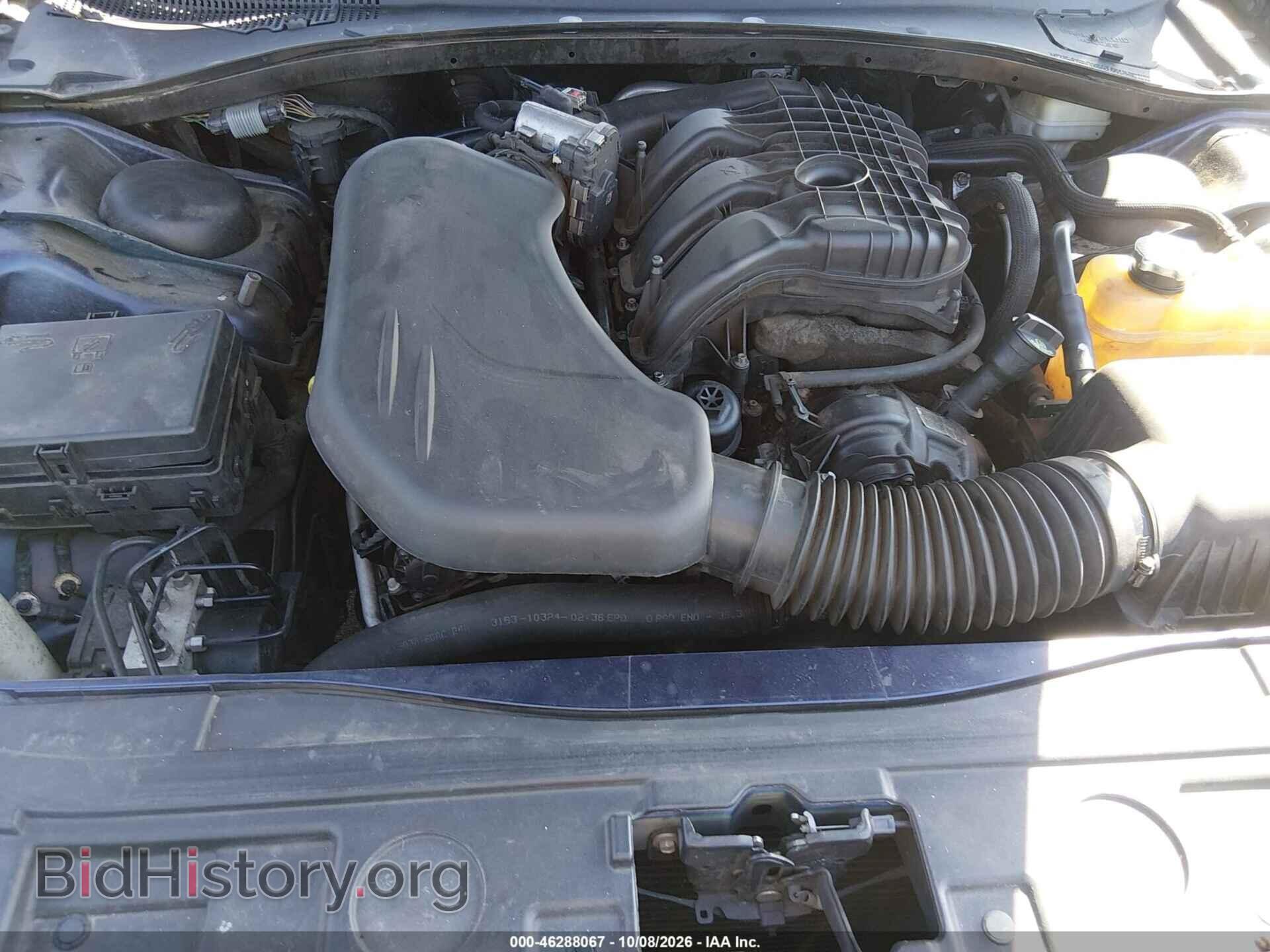 2014 CHRYSLER 300 - VIN: 2C3CCAAGXEH190046 - Photo 10