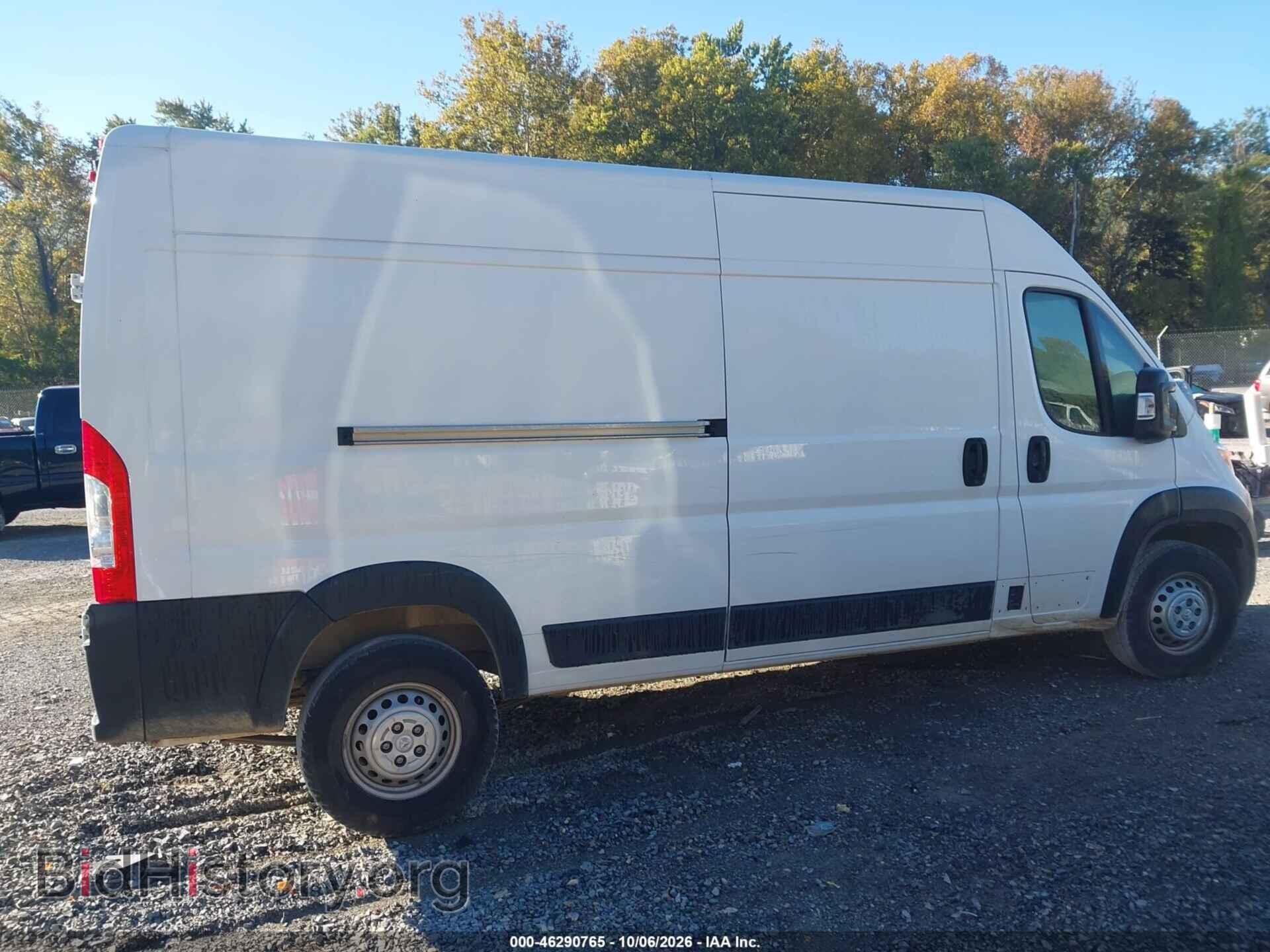2025 RAM PROMASTER 2500 - VIN: 3C6LRVDGXSE504144 - Фото 4