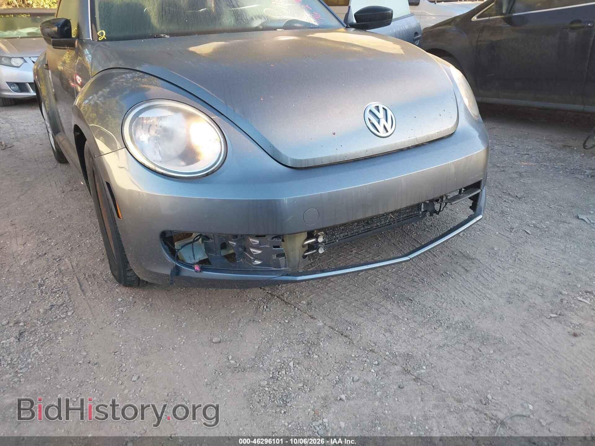 2012 VOLKSWAGEN BEETLE - VIN: 3VWFP7AT5CM638105 - Photo 6