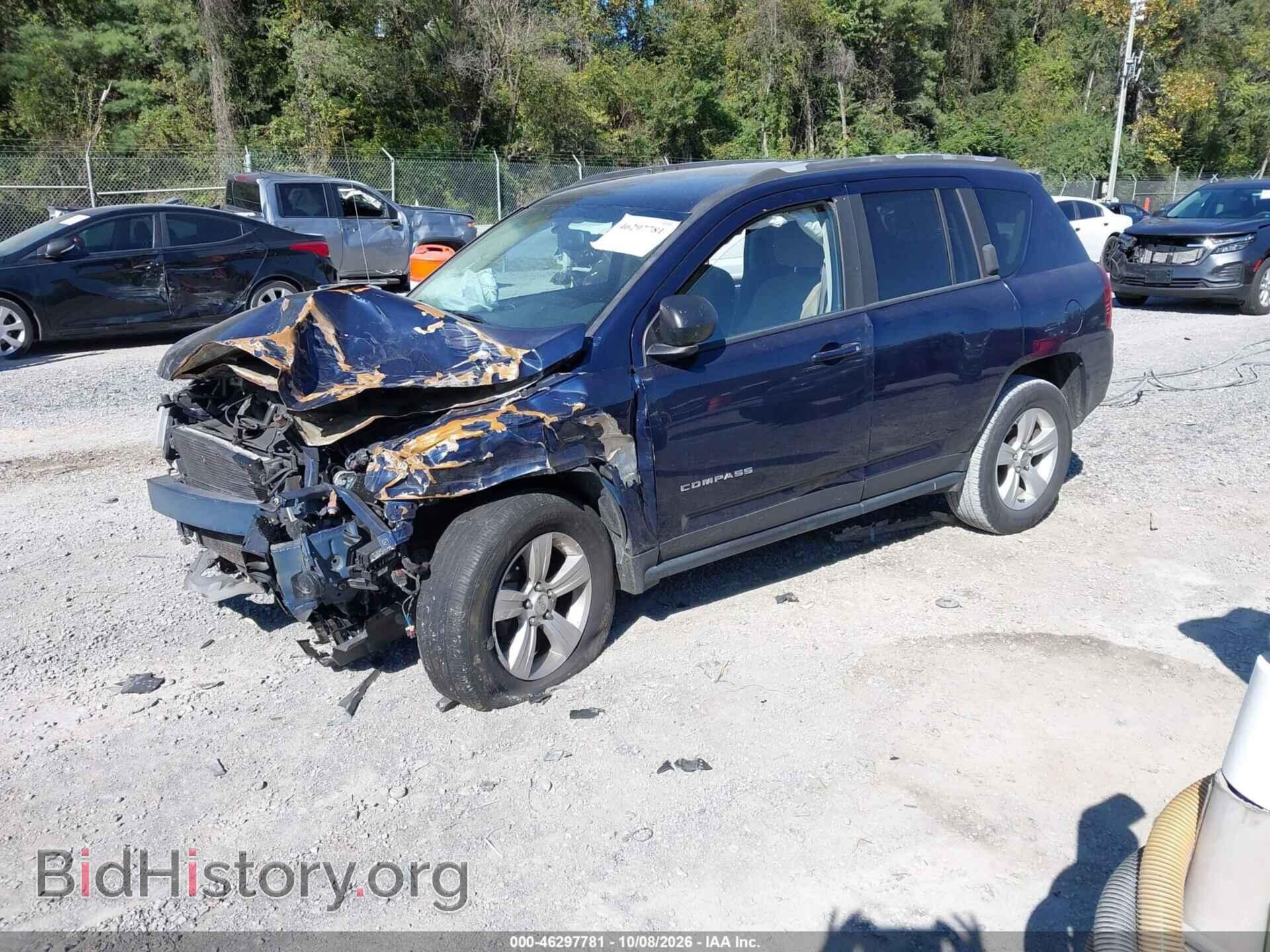 2016 JEEP COMPASS - VIN: 1C4NJDBB9GD662011 - Photo 2