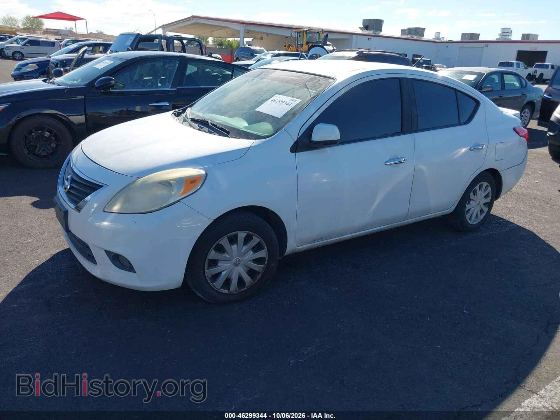 2013 NISSAN VERSA - VIN: 3N1CN7AP1DL889311 - Фото 2