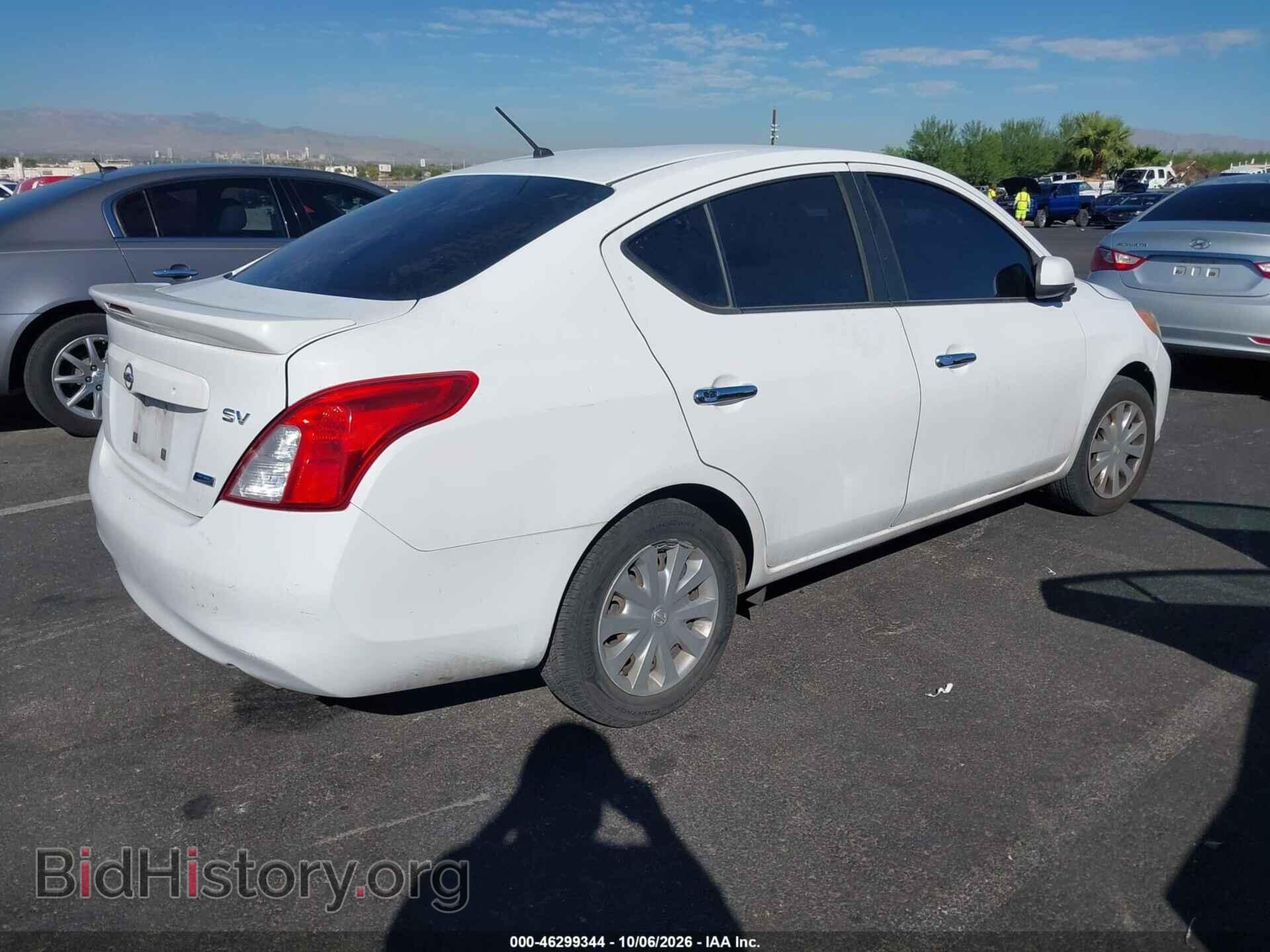 2013 NISSAN VERSA - VIN: 3N1CN7AP1DL889311 - Фото 4