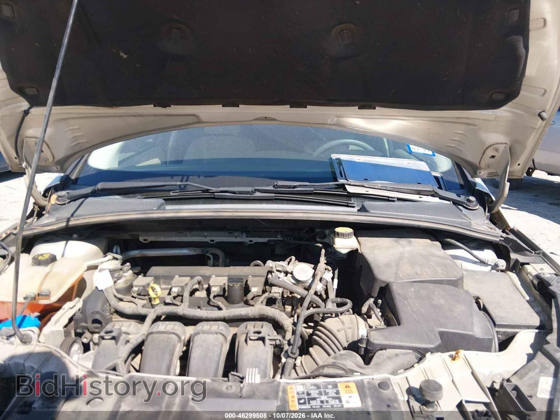 2017 Ford FOCUS (VIN 1FADP3F2XHL263362) — фото 10 из 16