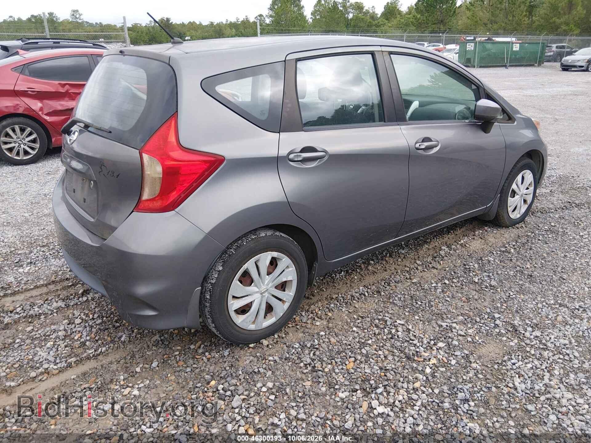 2018 NISSAN VERSA NOTE - VIN: 3N1CE2CP5JL359208 - Фото 4