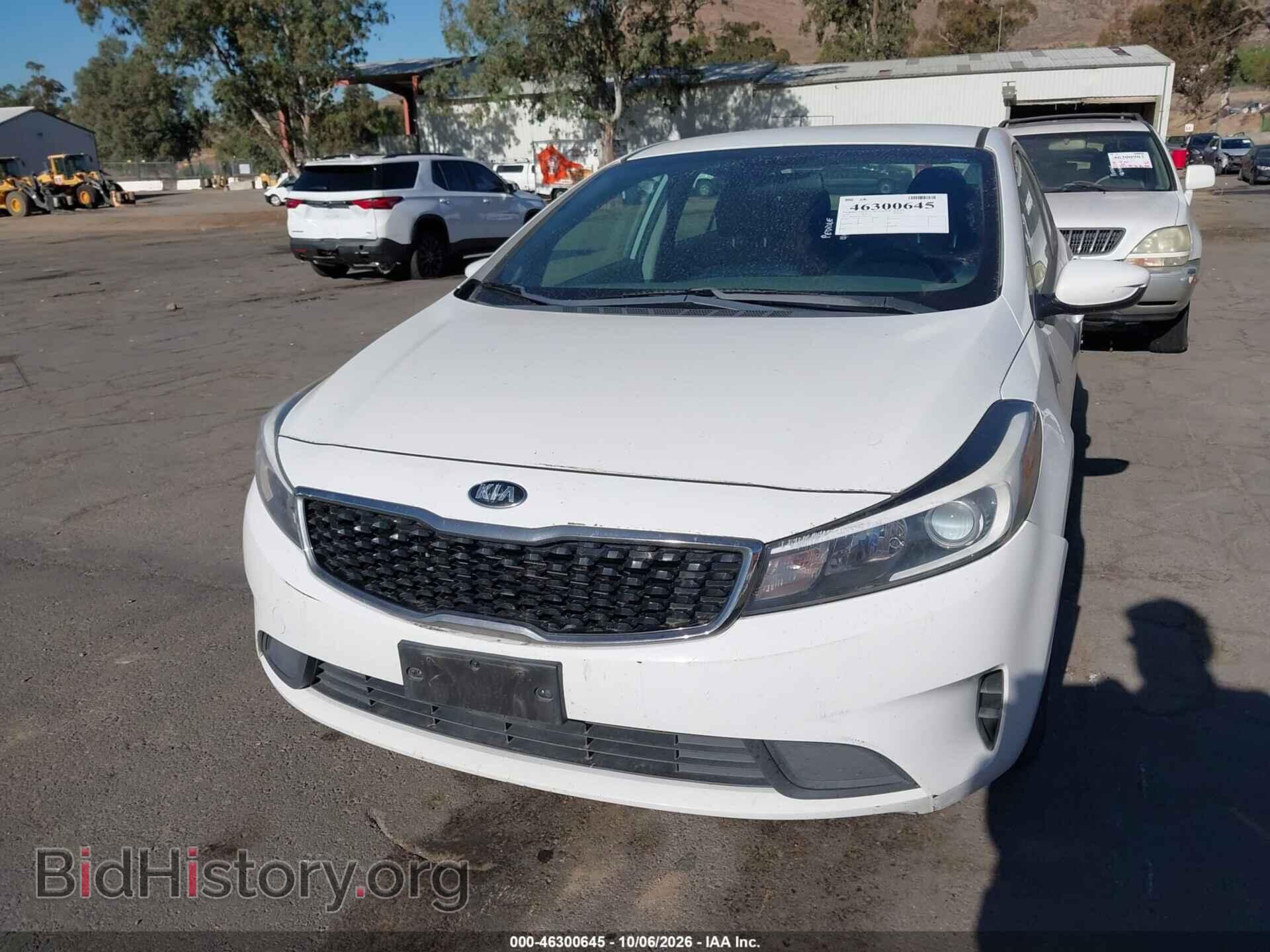 2017 KIA FORTE - VIN: 3KPFK4A72HE065152 - Фото 6