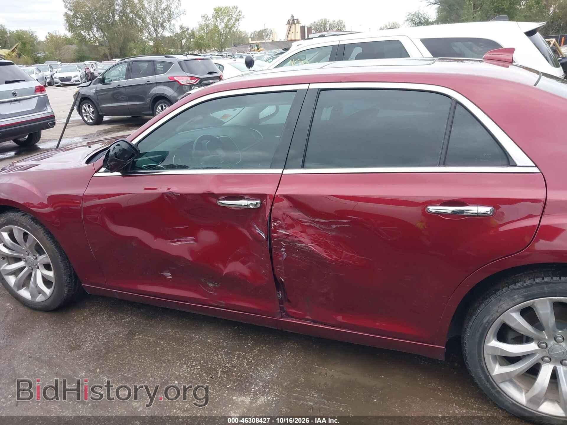 2016 CHRYSLER 300 - VIN: 2C3CCAET5GH295961 - Фото 6