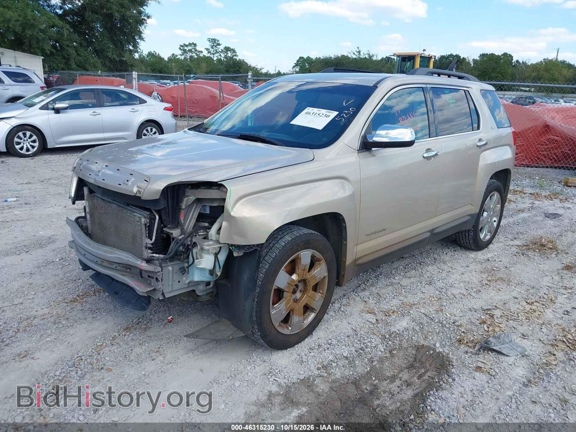 2011 GMC TERRAIN - VIN: 2CTFLVE51B6368883 - Фото 2