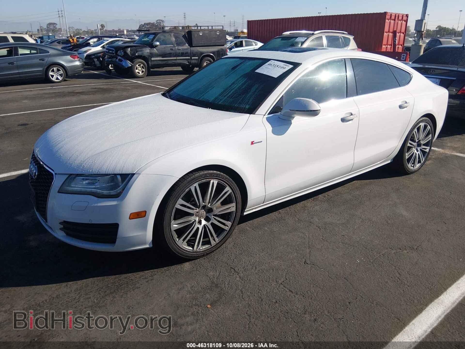 2013 AUDI A7 - VIN: WAUYGAFC2DN029575 - Photo 2