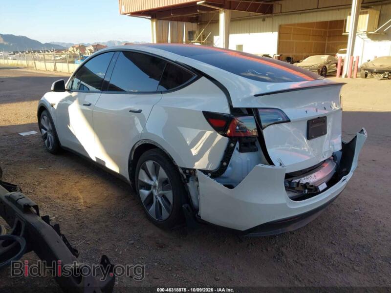 2022 Tesla MODEL Y (VIN 7SAYGDEF4NF347314) — photo 3 of 17