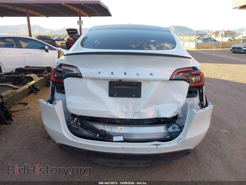 2022 Tesla MODEL Y (VIN 7SAYGDEF4NF347314) — photo 6 of 17