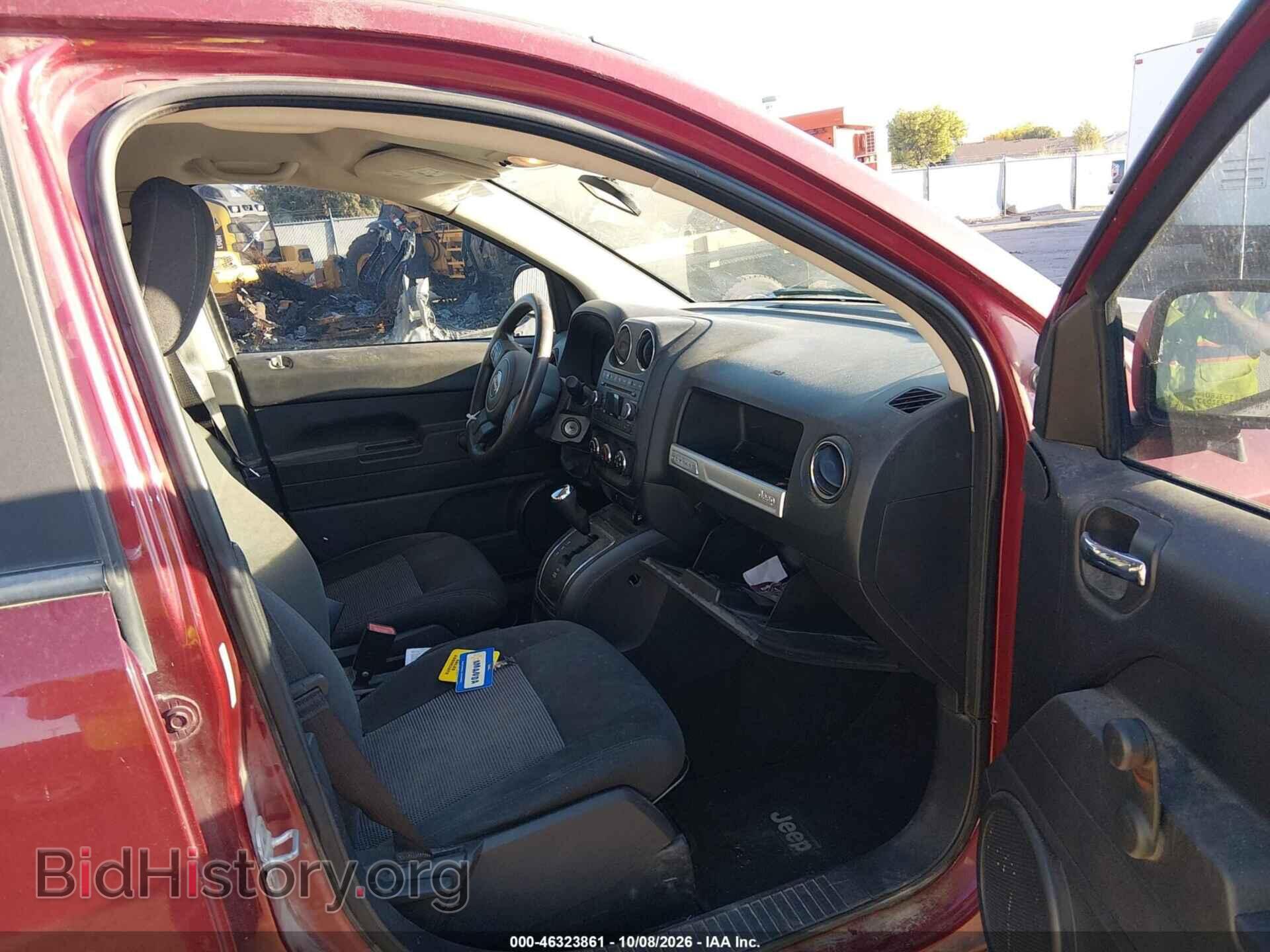 2014 JEEP COMPASS - VIN: 1C4NJCBA1ED560149 - Photo 5