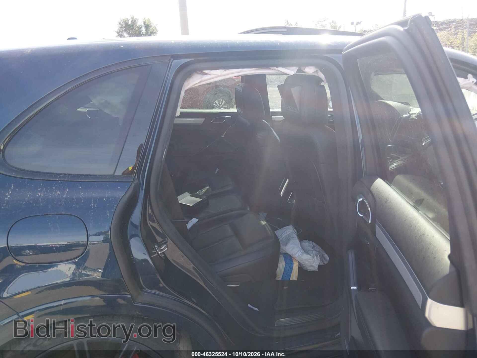 2013 PORSCHE CAYENNE - VIN: WP1AD2A2XDLA75862 - Photo 8
