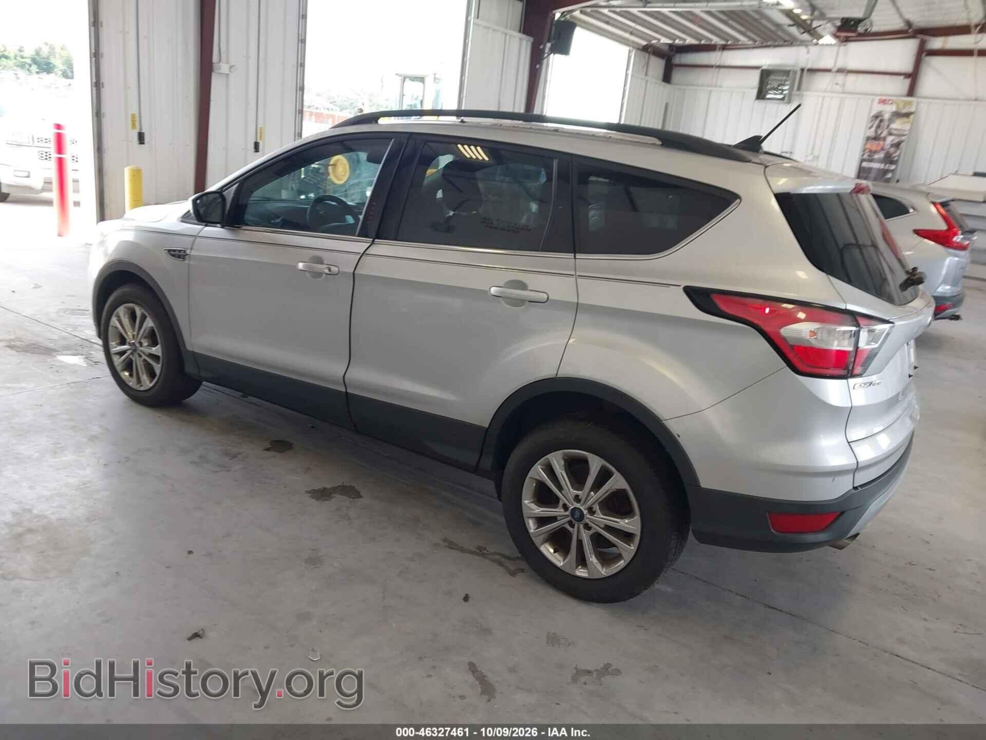 2018 FORD ESCAPE - VIN: 1FMCU0GD9JUB04762 - Фото 3