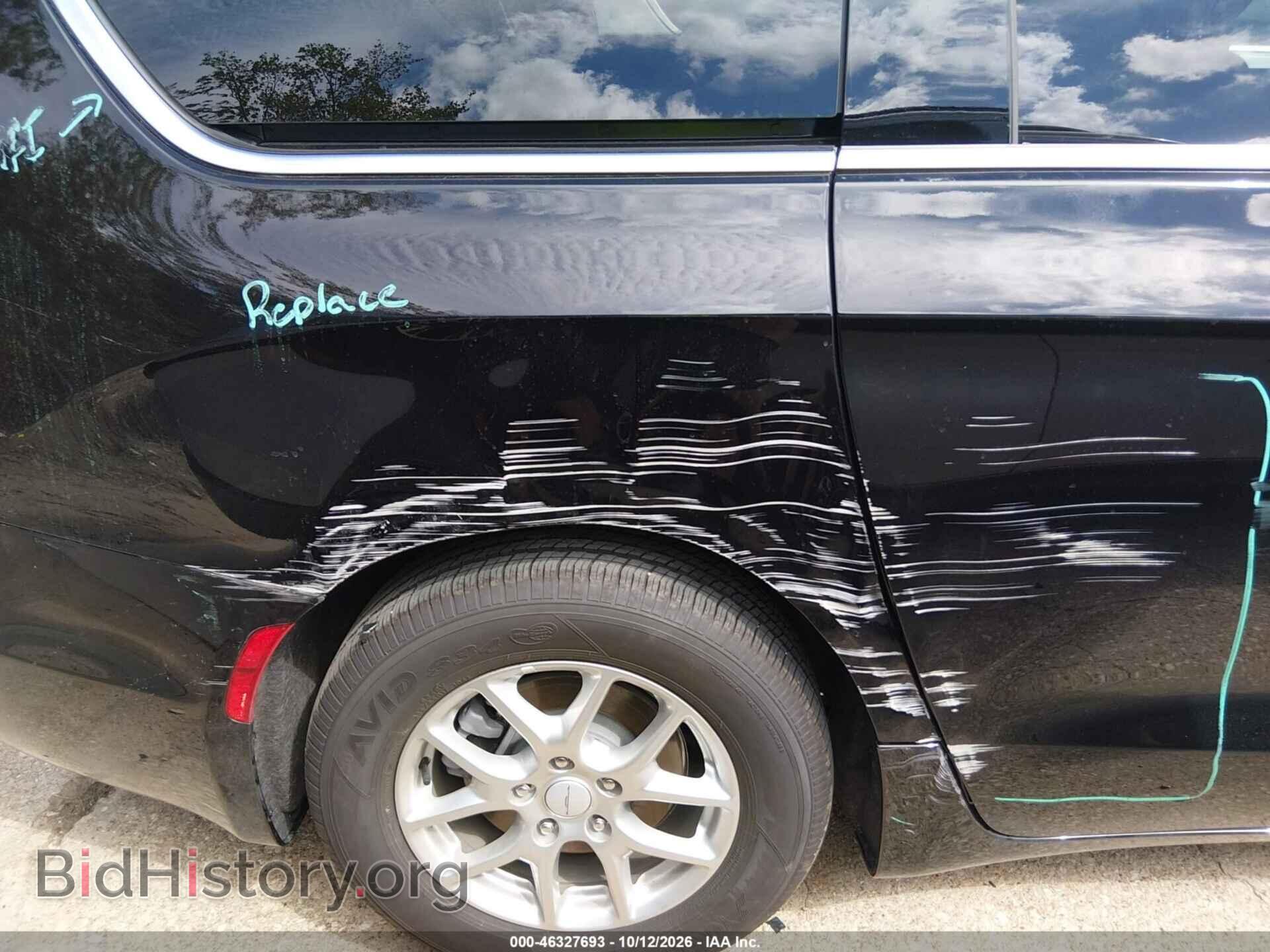 2027 CHRYSLER PACIFICA - VIN: 2C4RC1BG2VR586308 - Photo 6