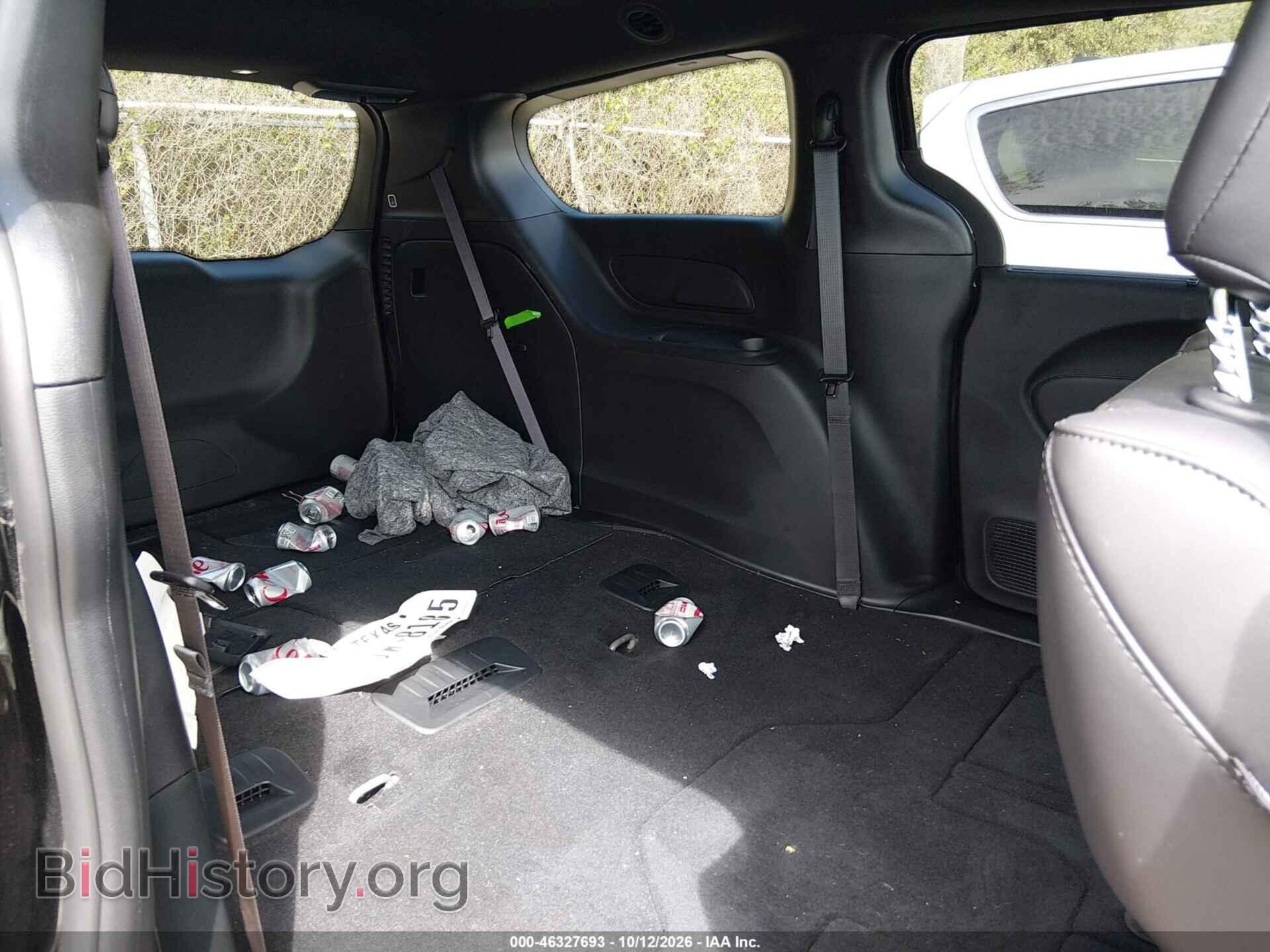2027 CHRYSLER PACIFICA - VIN: 2C4RC1BG2VR586308 - Photo 8