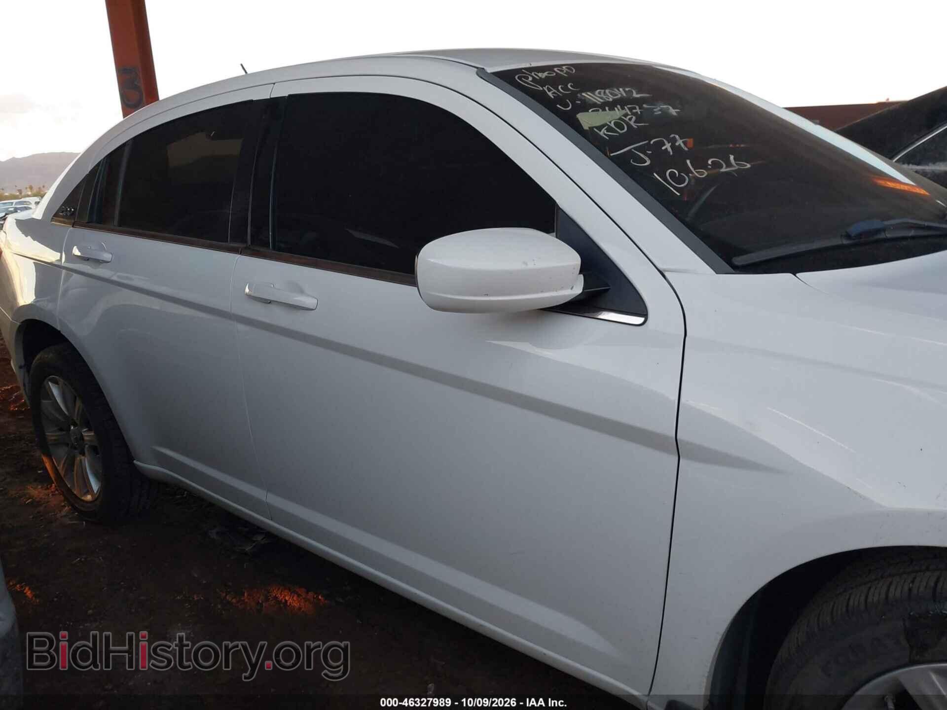 2014 CHRYSLER 200 - VIN: 1C3CCBBB5EN118042 - Фото 13