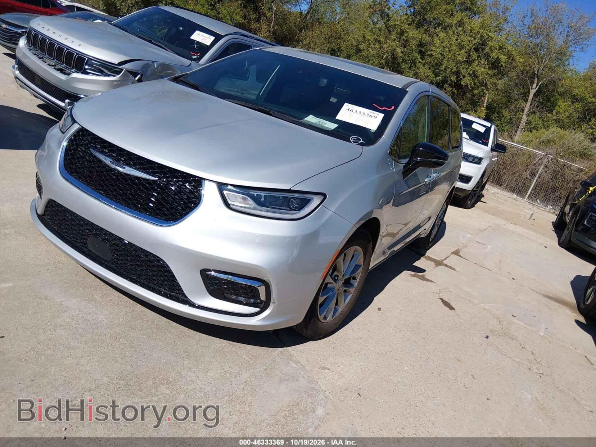 2026 CHRYSLER PACIFICA - VIN: 2C4RC1GG8TR193063 - Photo 2