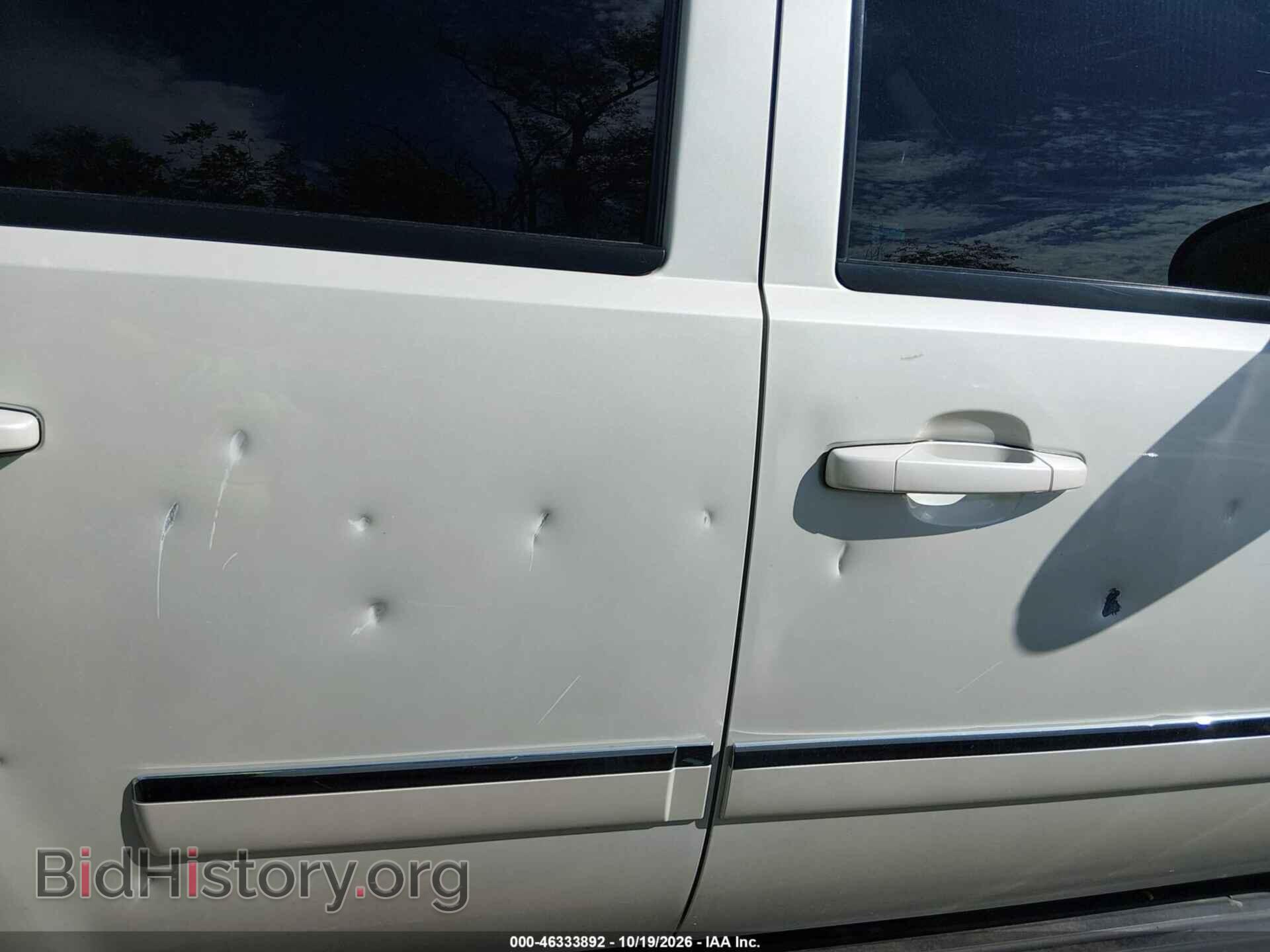 2011 GMC YUKON - VIN: 1GKS2CE02BR138641 - Фото 19