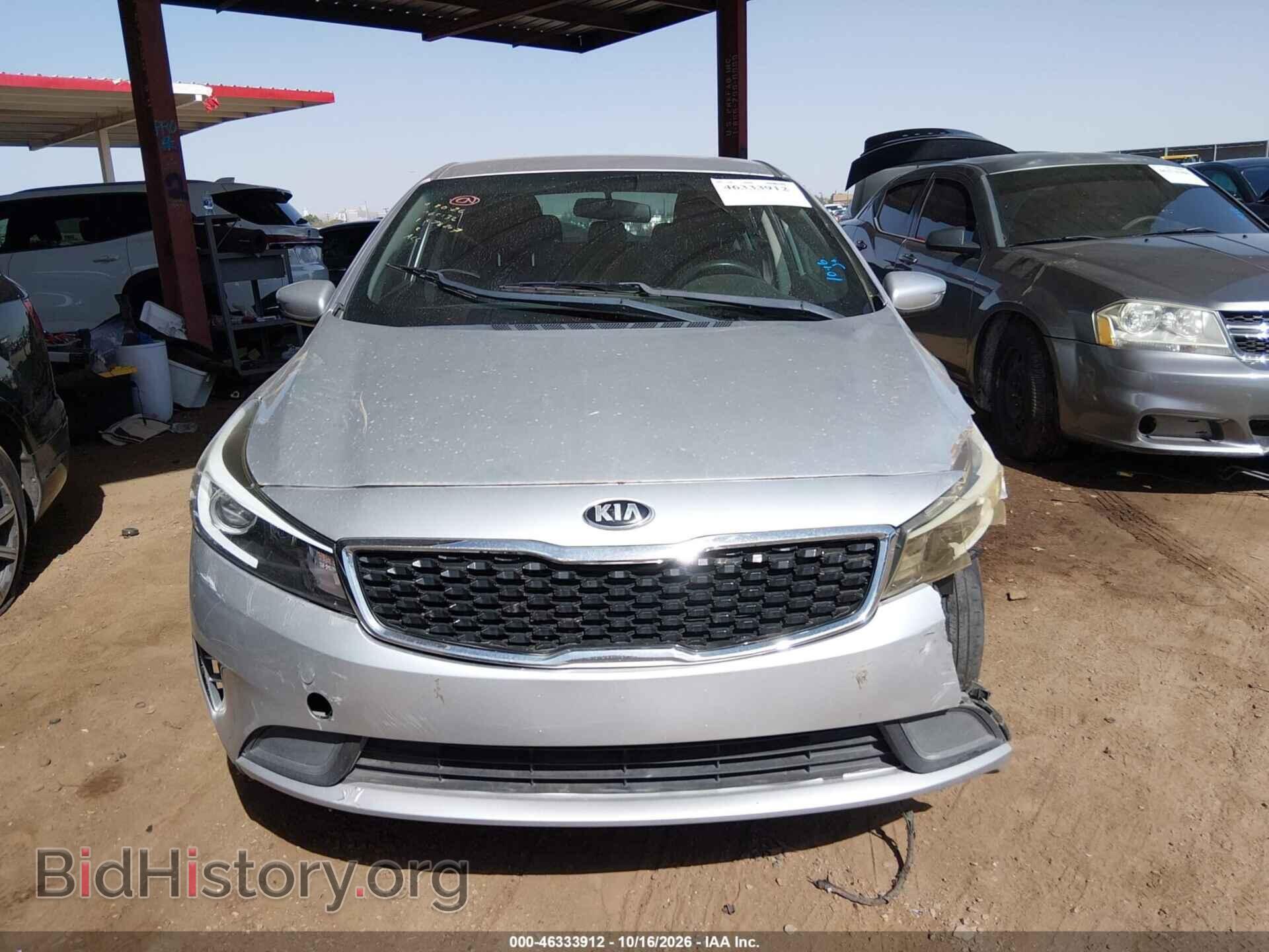 2017 KIA FORTE - VIN: 3KPFK4A7XHE062077 - Photo 11