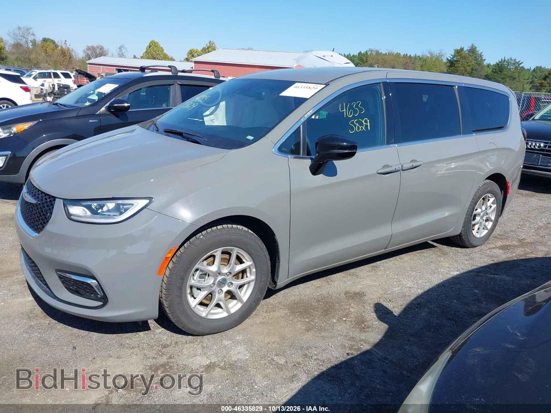 2025 CHRYSLER PACIFICA - VIN: 2C4RC1BG6SR569832 - Photo 2