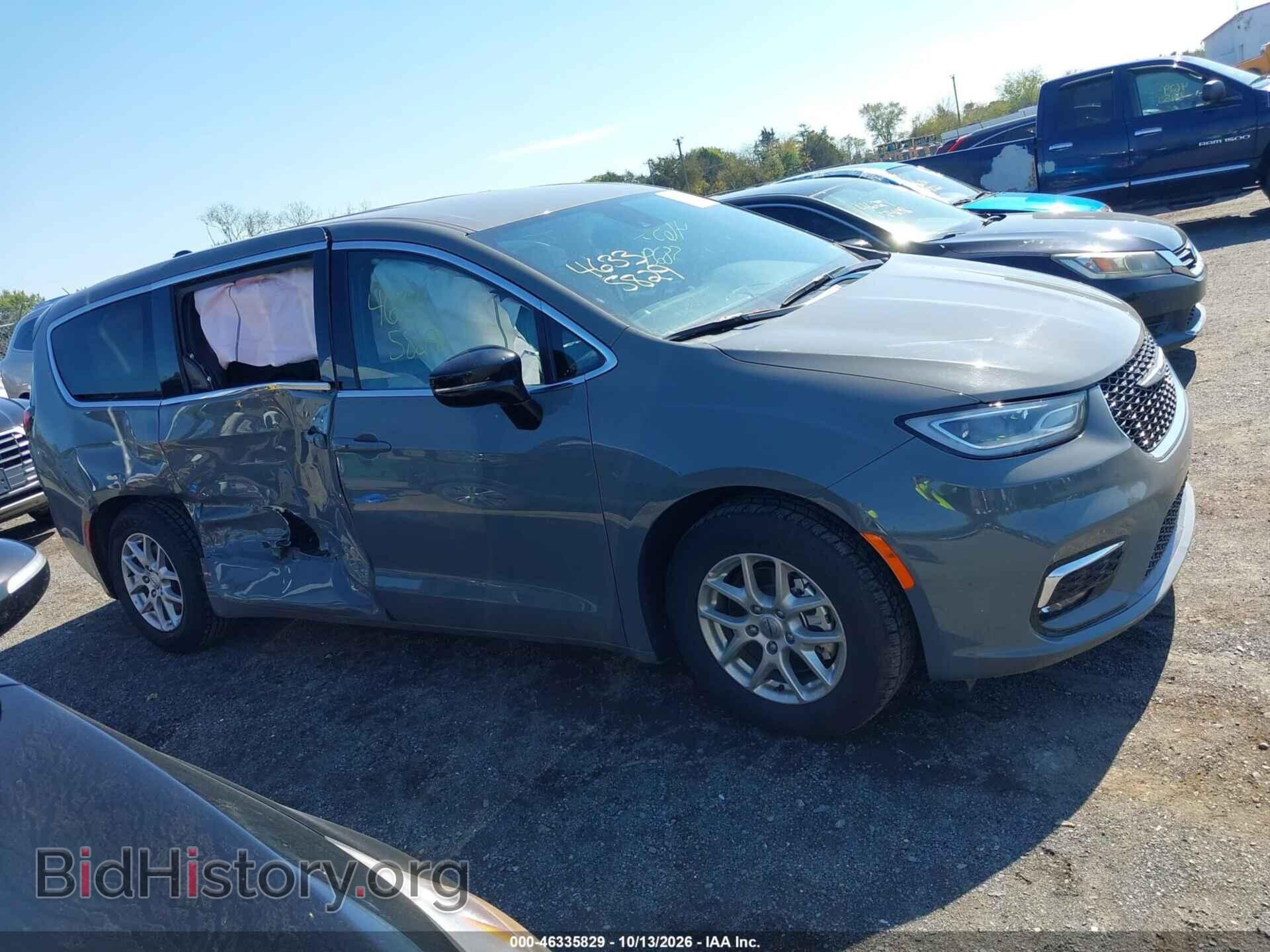 2025 CHRYSLER PACIFICA - VIN: 2C4RC1BG6SR569832 - Photo 13