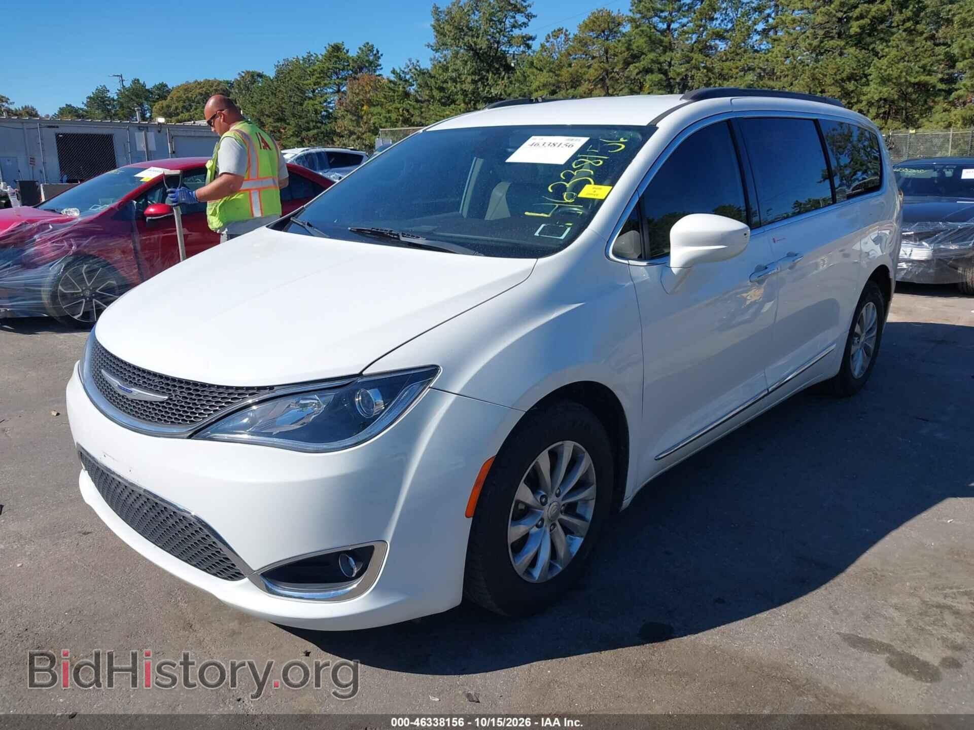 2017 CHRYSLER PACIFICA - VIN: 2C4RC1BG8HR543225 - Фото 2