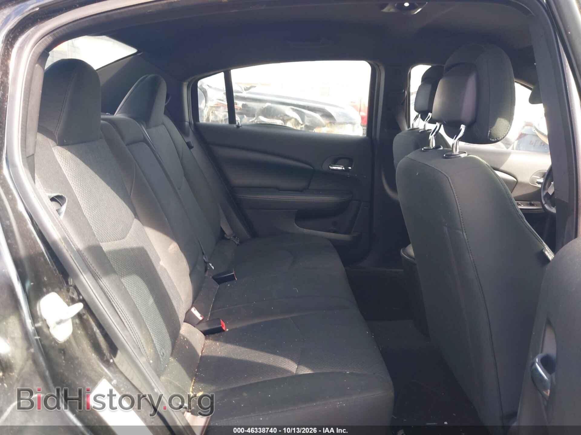 2012 CHRYSLER 200 - VIN: 1C3CCBCB2CN166559 - Фото 8