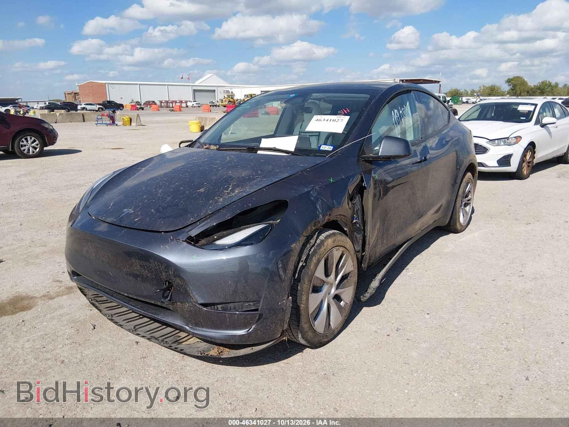 2023 TESLA MODEL Y - VIN: 7SAYGDED6PF949004 - Фото 2