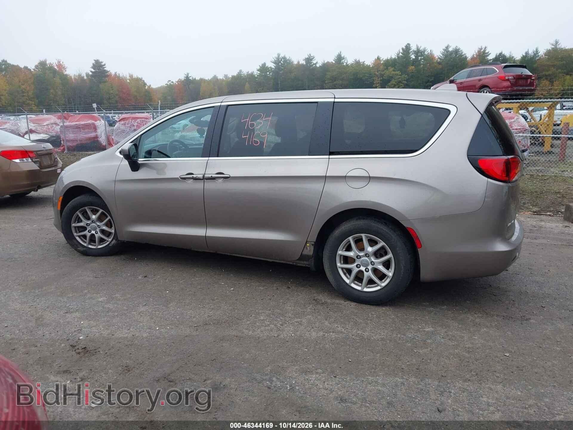 2017 CHRYSLER PACIFICA - VIN: 2C4RC1DG1HR592618 - Фото 14