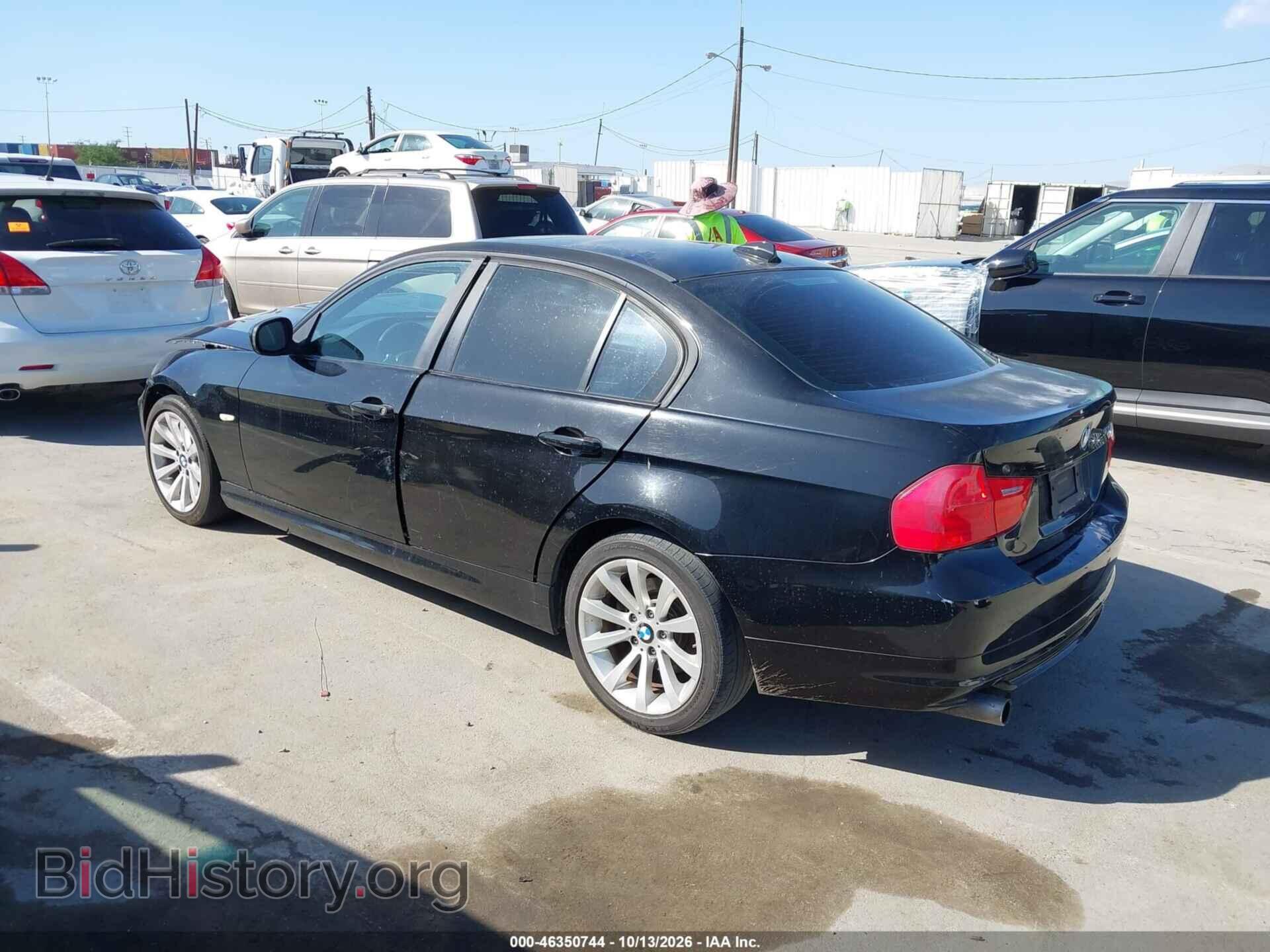 2011 BMW 328I - VIN: WBAPH5G52BNM82947 - Photo 3