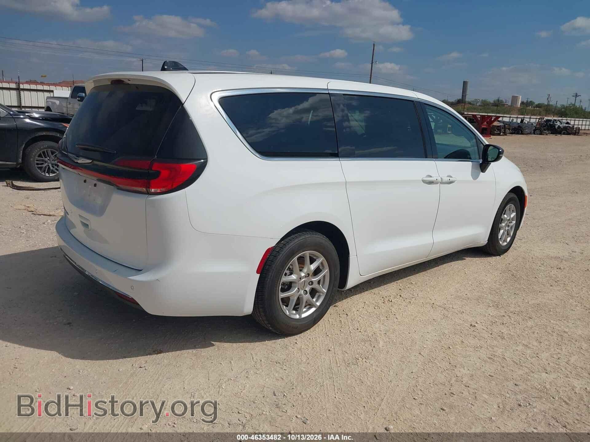 2024 CHRYSLER PACIFICA - VIN: 2C4RC1BG4RR182206 - Photo 4