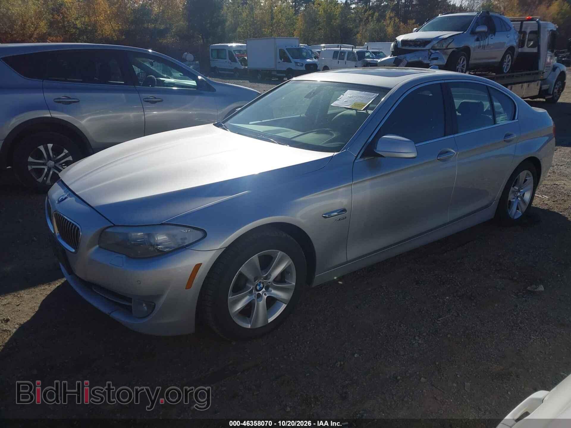 2012 BMW 528I - VIN: WBAXH5C52CDW03439 - Фото 2