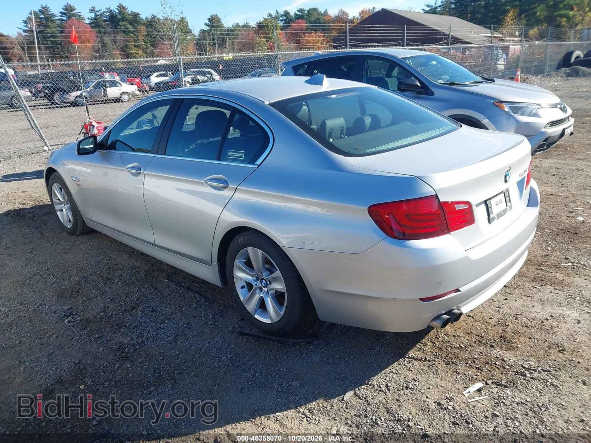 2012 BMW 528I - VIN: WBAXH5C52CDW03439 - Фото 3