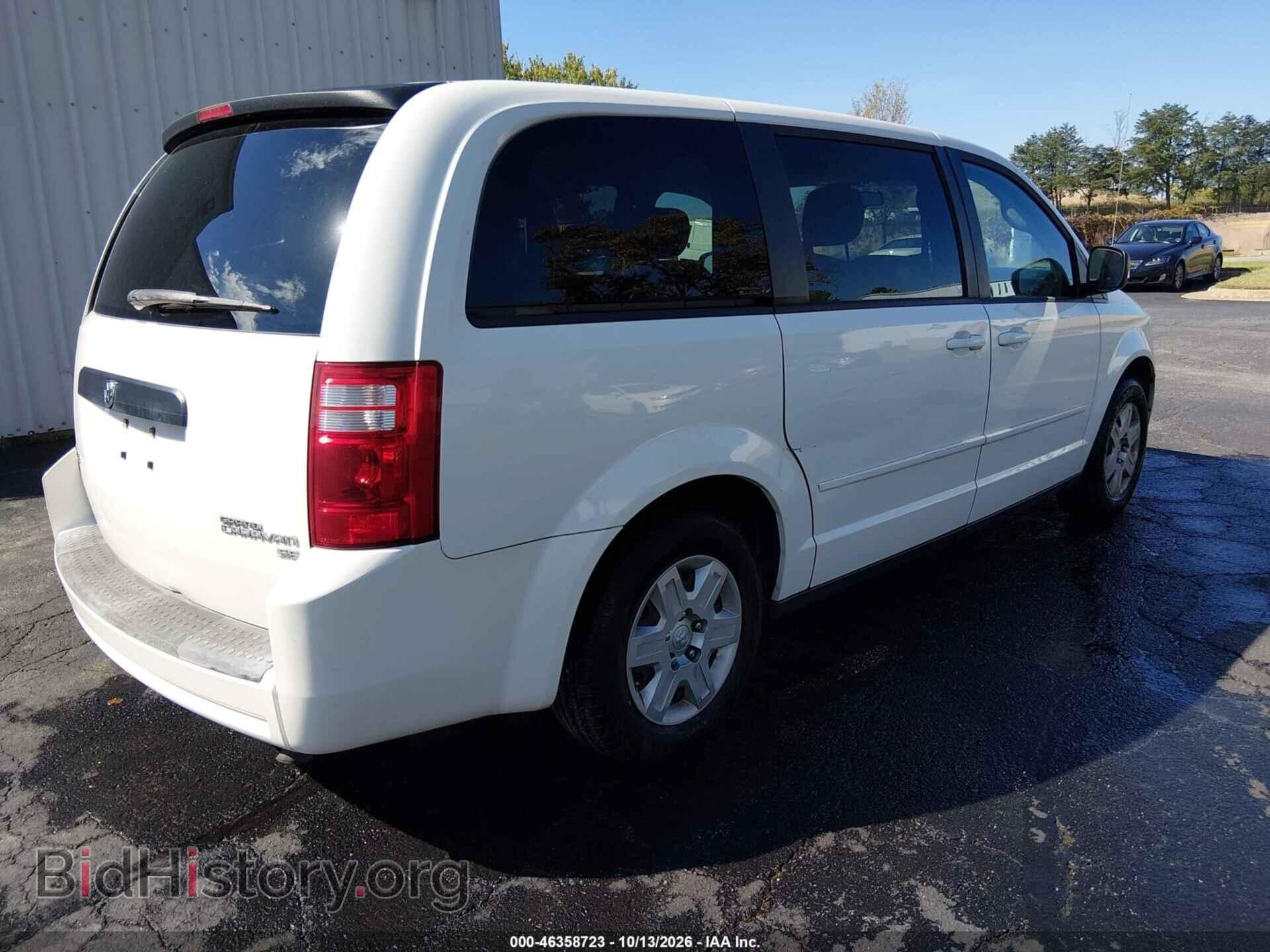 2010 Dodge GRAND CARAVAN (VIN 2D4RN4DE7AR111516) — фото 4 из 20