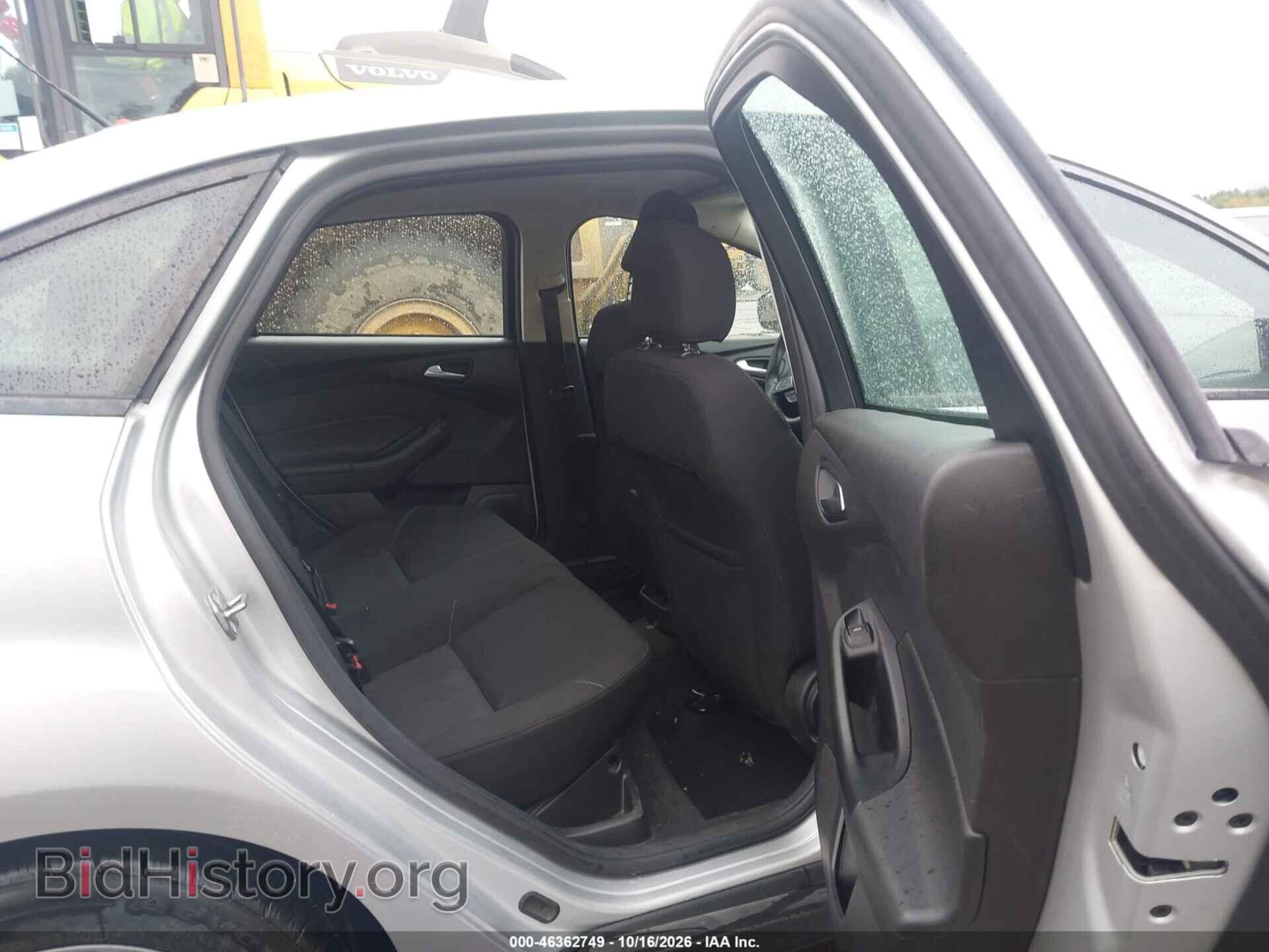 2017 FORD FOCUS - VIN: 1FADP3F23HL340167 - Photo 8