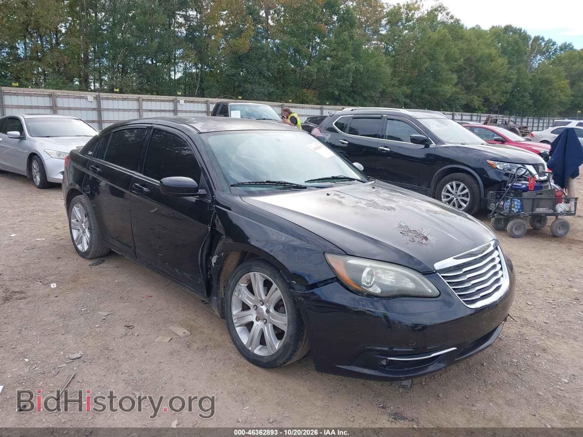 Фотография 1C3CCBAB0DN705510 - CHRYSLER 200 2013
