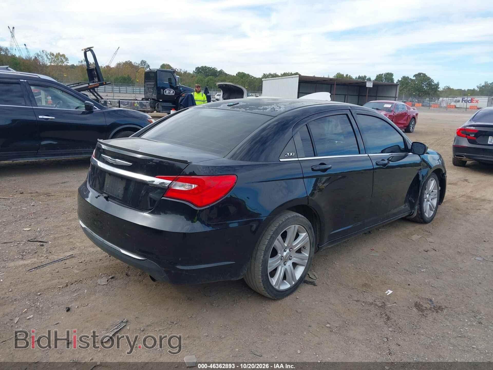 2013 CHRYSLER 200 - VIN: 1C3CCBAB0DN705510 - Photo 4