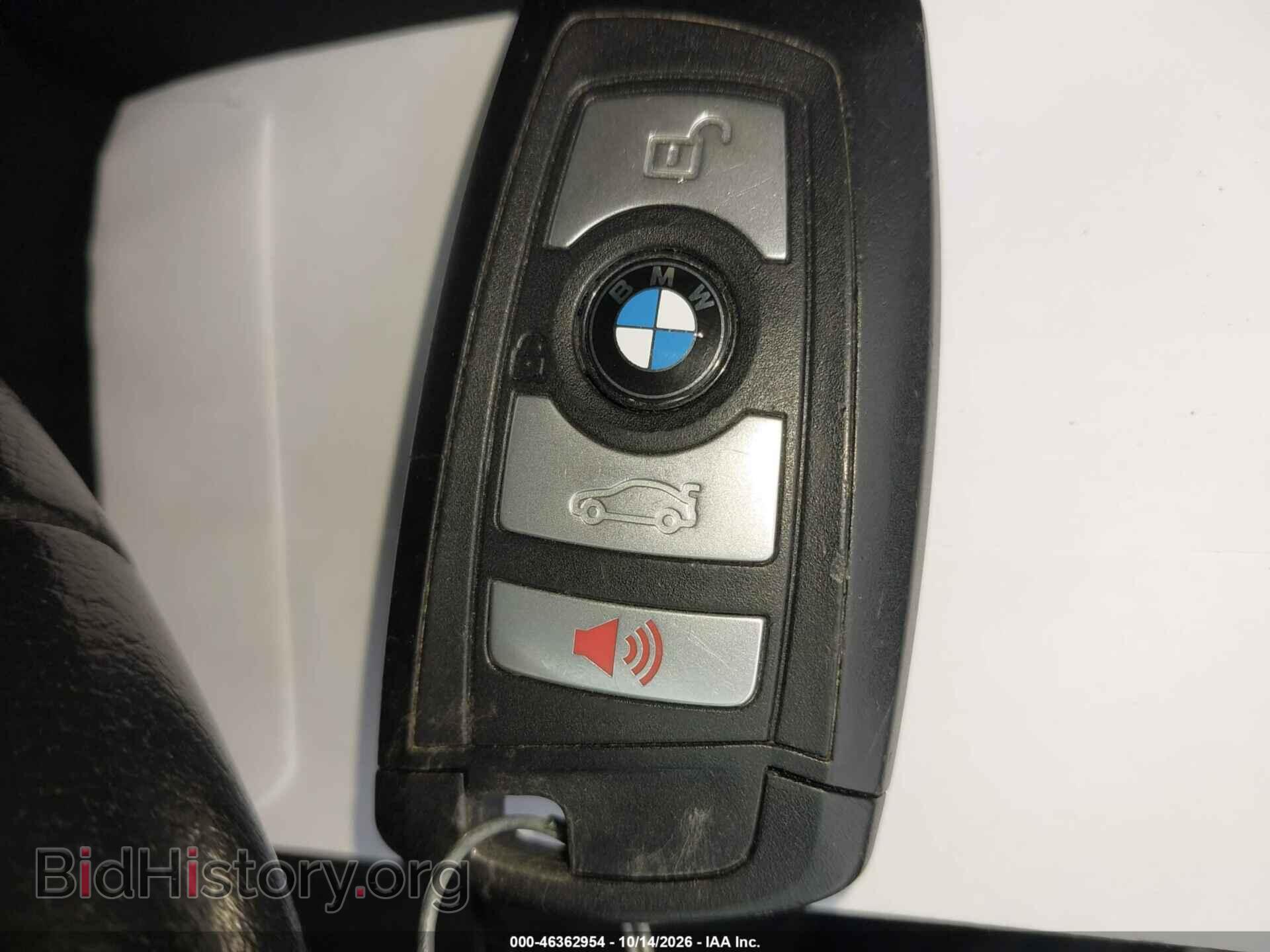 2018 BMW 320I - VIN: WBA8A3C5XJA357932 - Photo 11