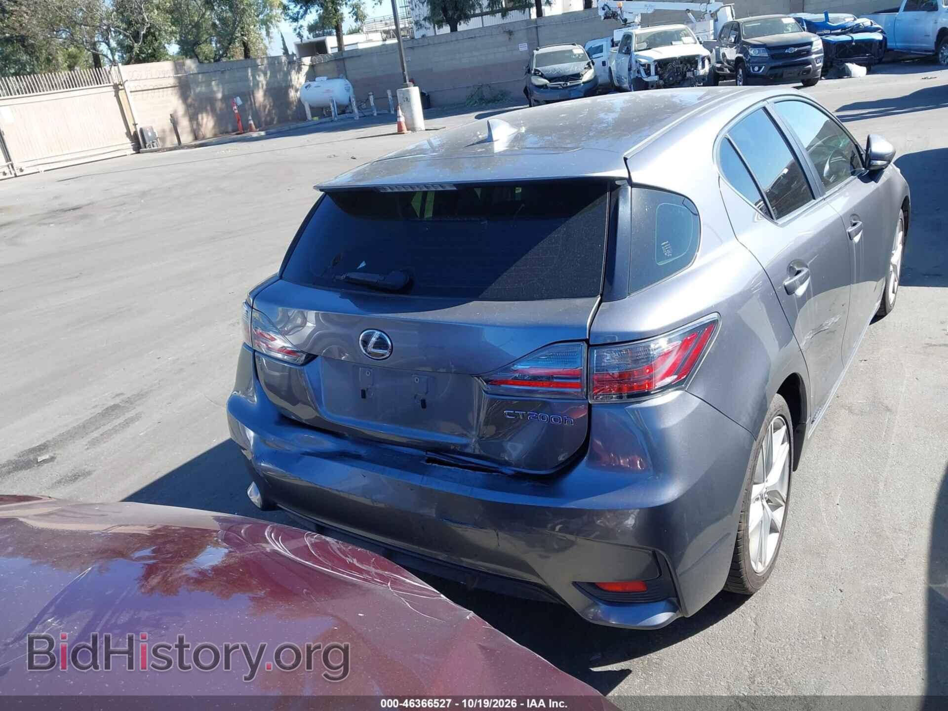 2016 LEXUS CT 200H - VIN: JTHKD5BH6G2263099 - Photo 17