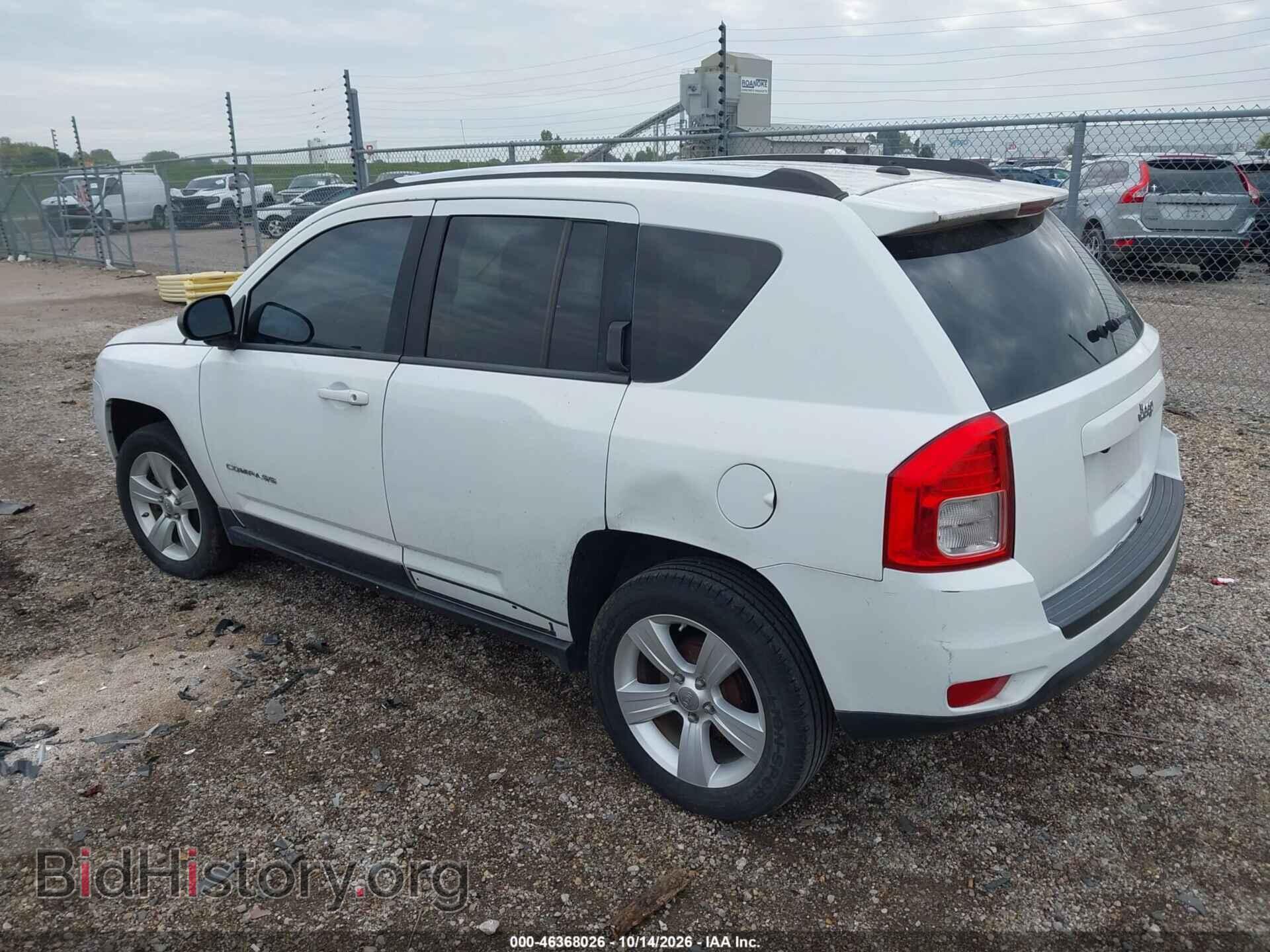 2012 JEEP COMPASS - VIN: 1C4NJCEB9CD618266 - Photo 3