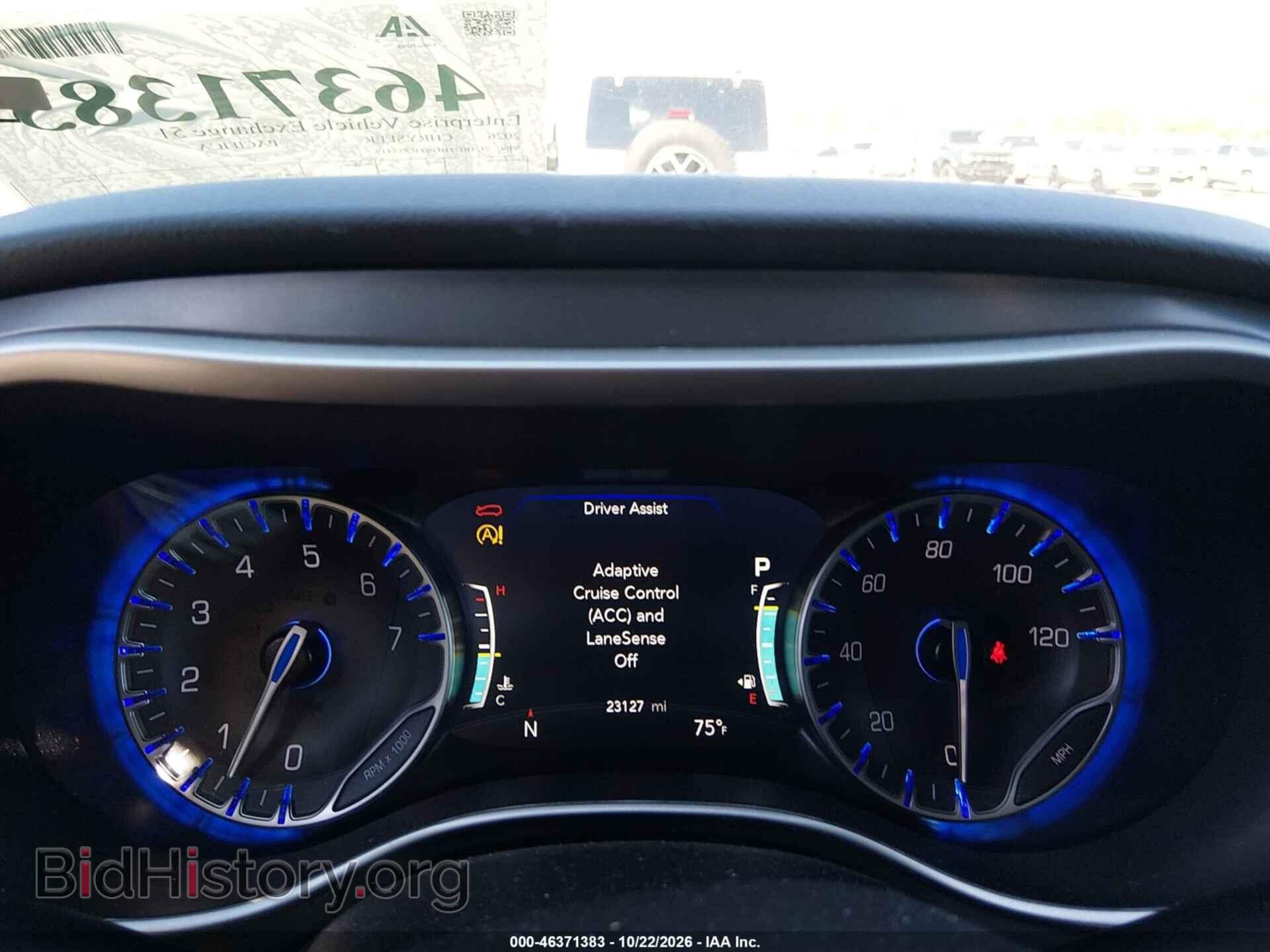2026 Chrysler PACIFICA (VIN 2C4RC1BG6TR235415) — photo 7 of 16