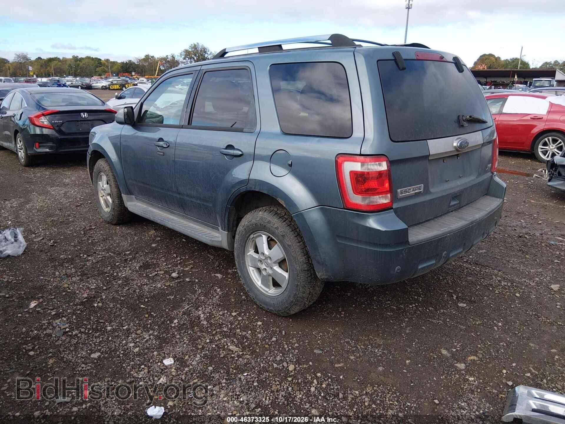 2011 FORD ESCAPE - VIN: 1FMCU9EG2BKA52129 - Фото 3