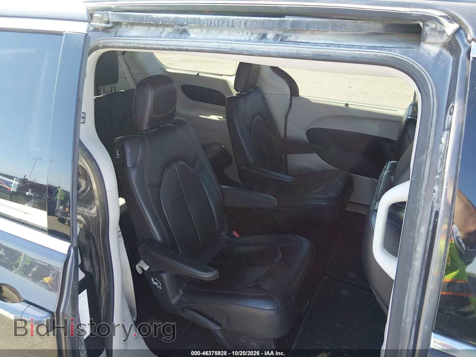 2018 CHRYSLER PACIFICA - VIN: 2C4RC1BG3JR233554 - Фото 8