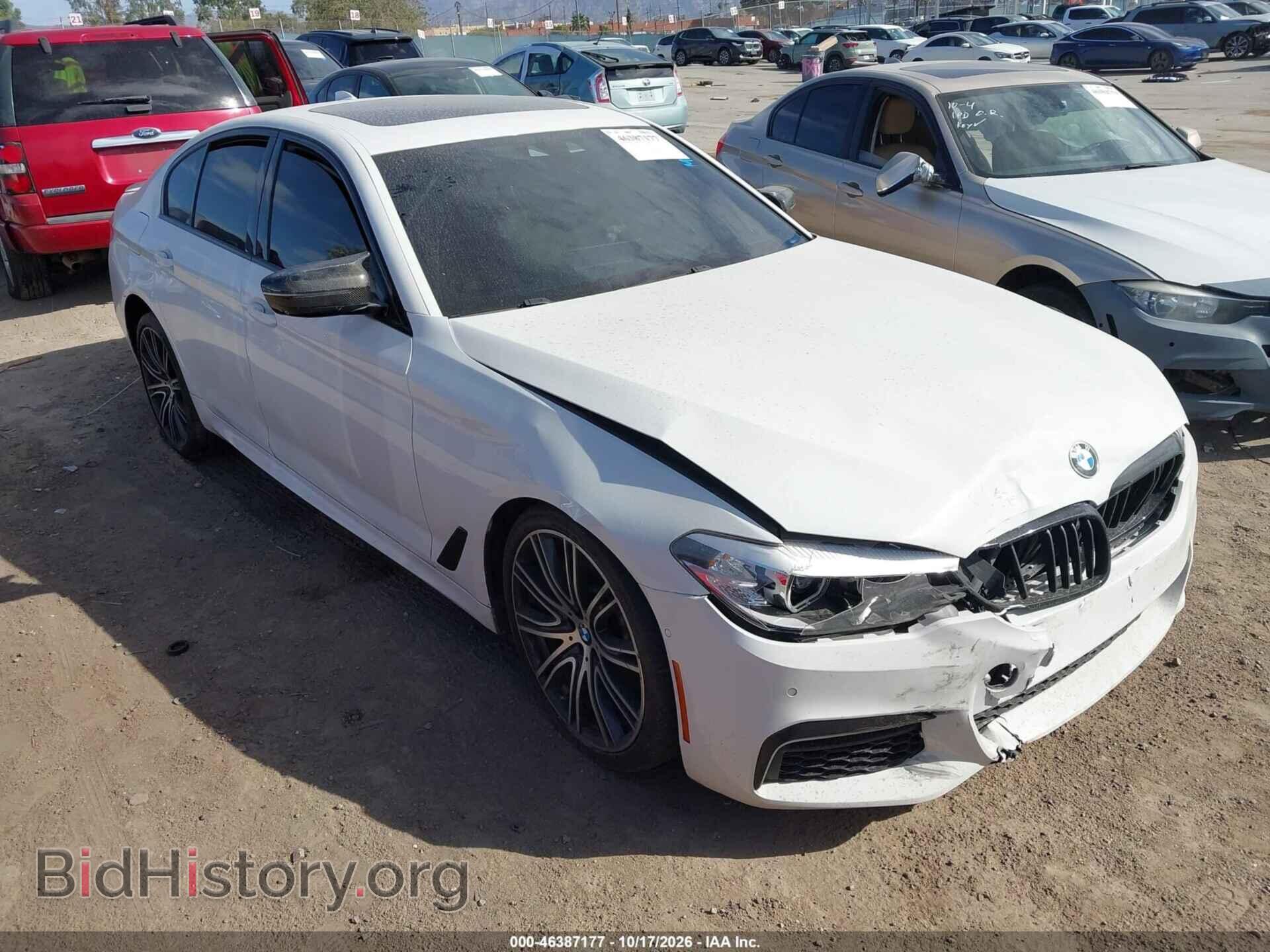 Фотография WBAJE5C56KWW18382 - BMW 540I 2019