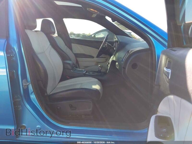 2016 Dodge CHARGER (VIN 2C3CDXHG1GH137051) — photo 5 of 17